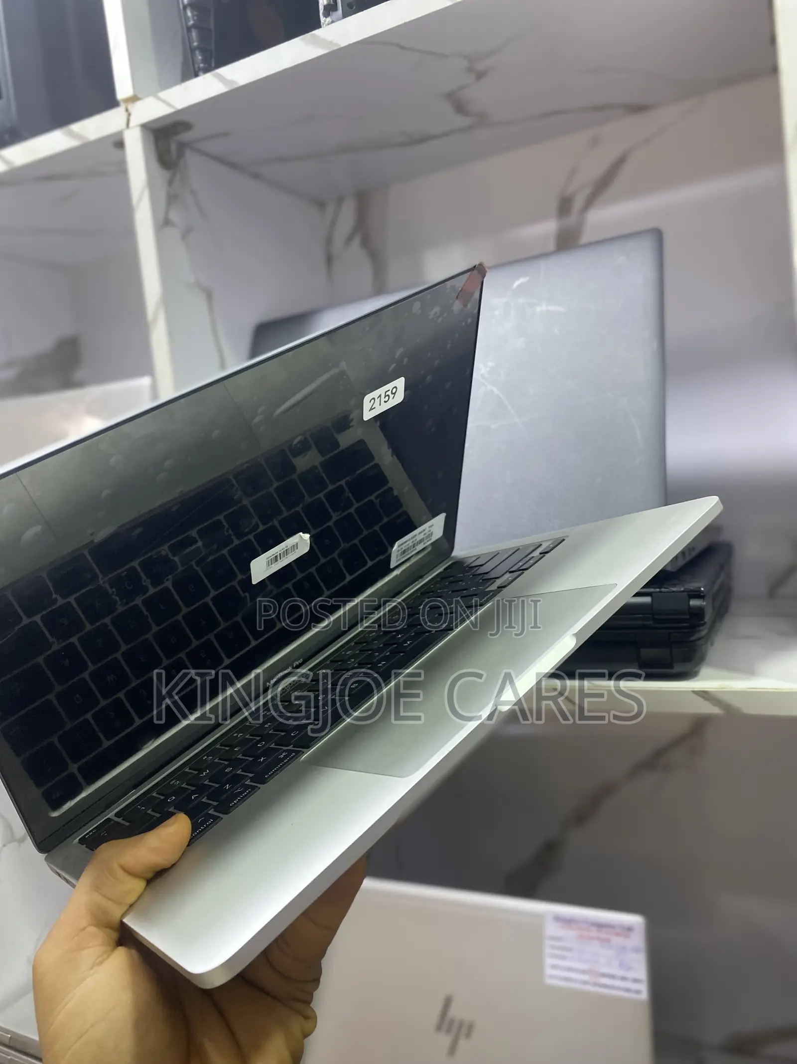 Laptop Apple MacBook Pro 2020 16GB Intel Core i5 SSD 256GB