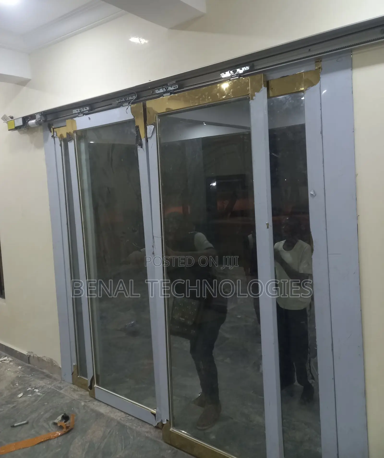 Touchless Entry System With Sensor Glass Door