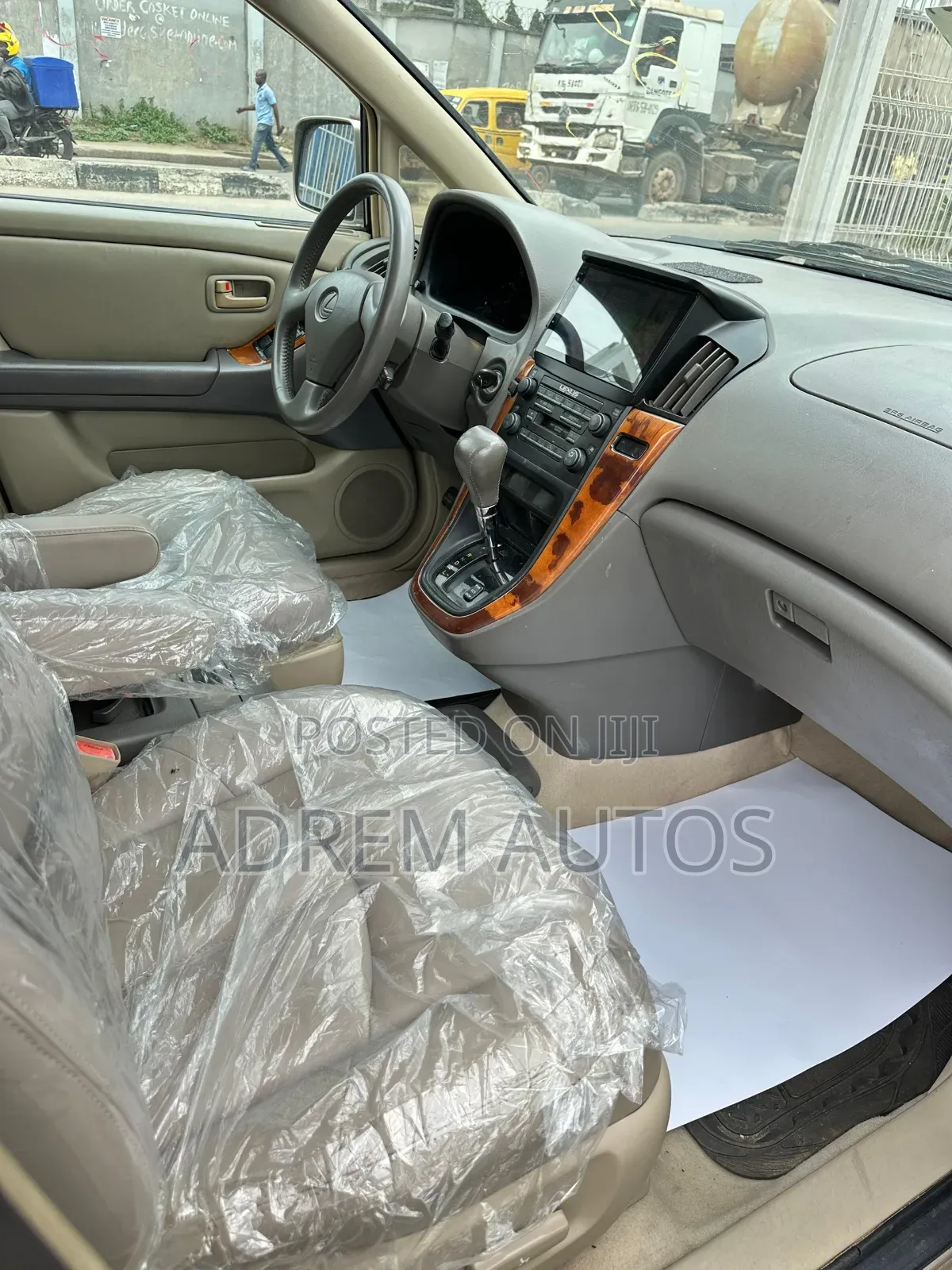 Lexus RX 300 4WD 2000 Gold