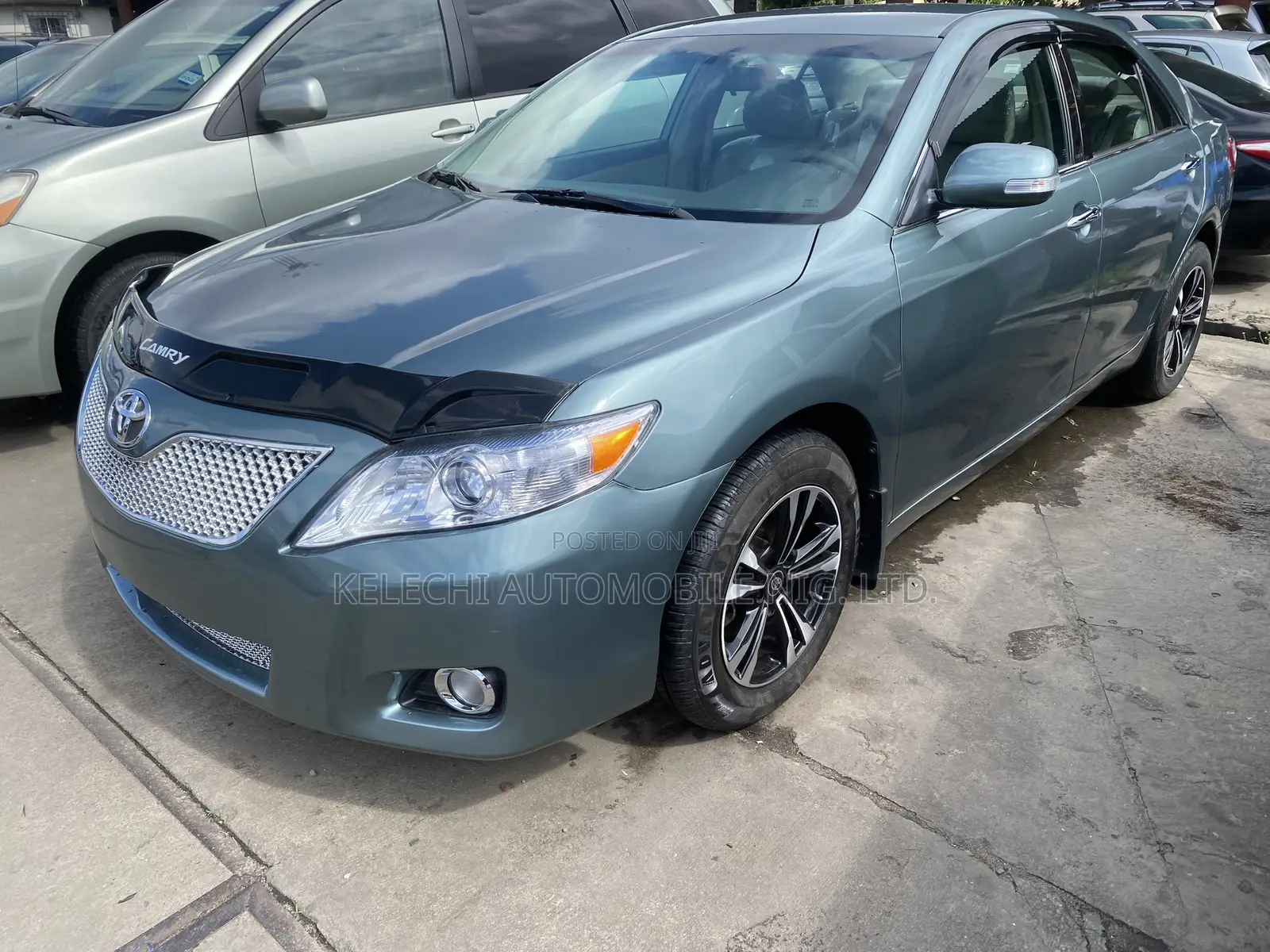 Toyota Camry 2010 Green