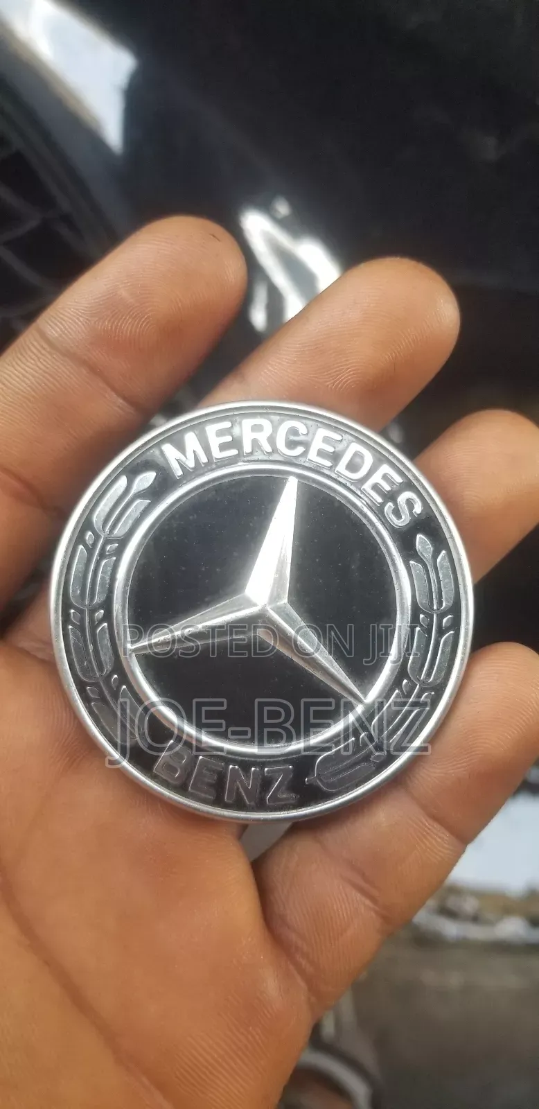 Top Bonnet Star Logo