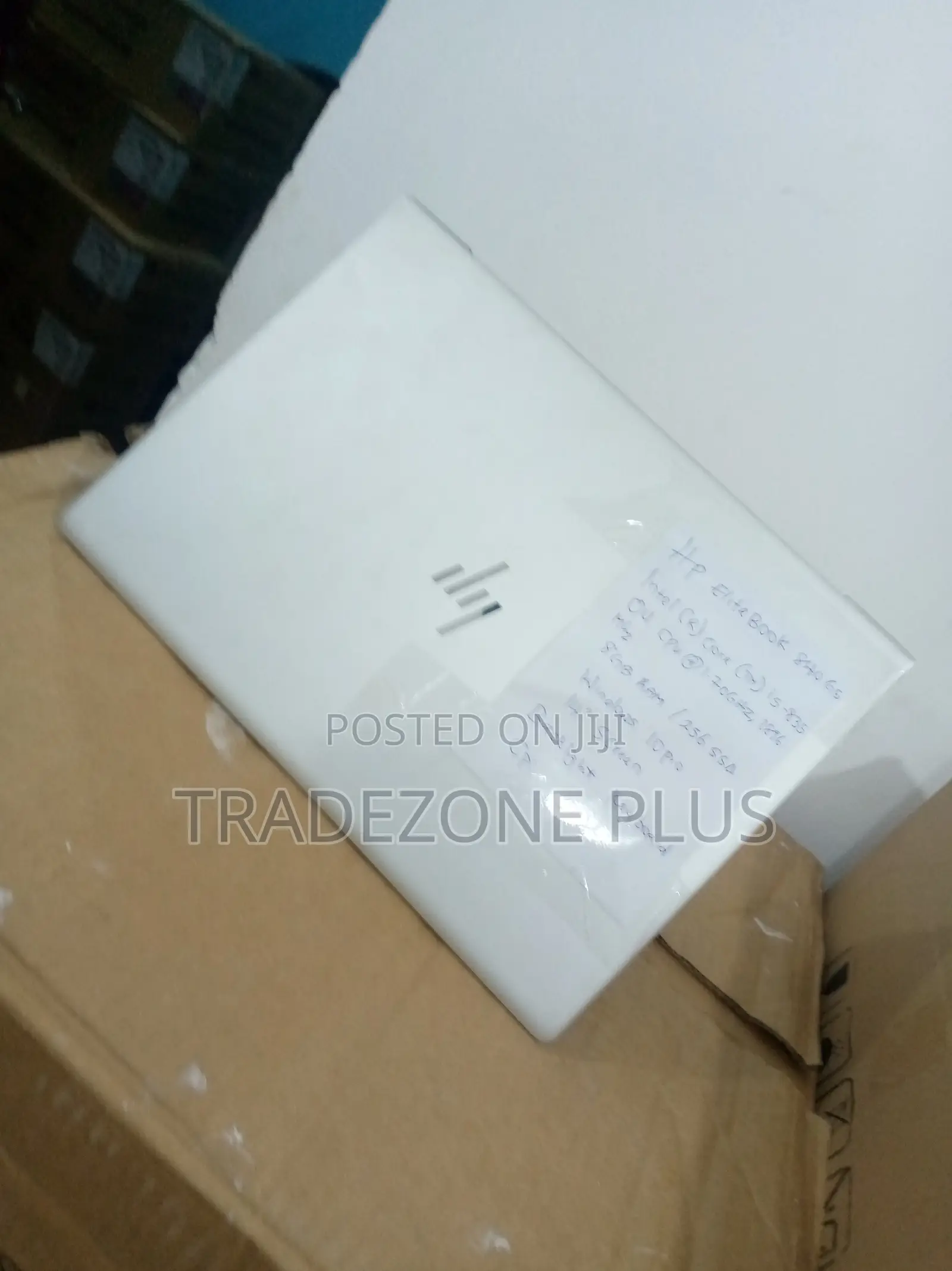 New Laptop HP EliteBook 840 G5 4GB Intel Core I5 SSD 256GB