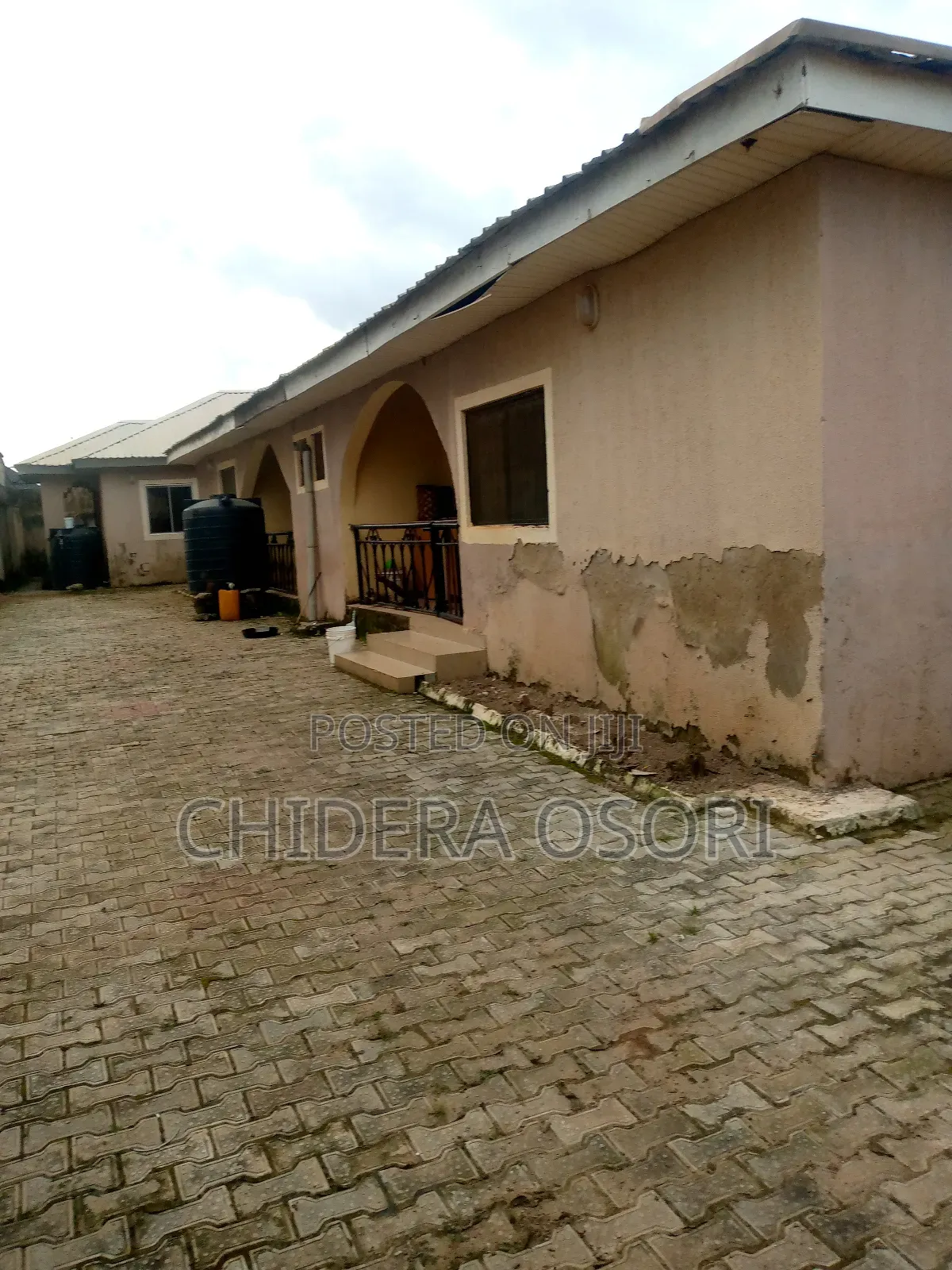 3bdrm Block of Flats in Dawaki Extension, Dutse-Alhaji for sale
