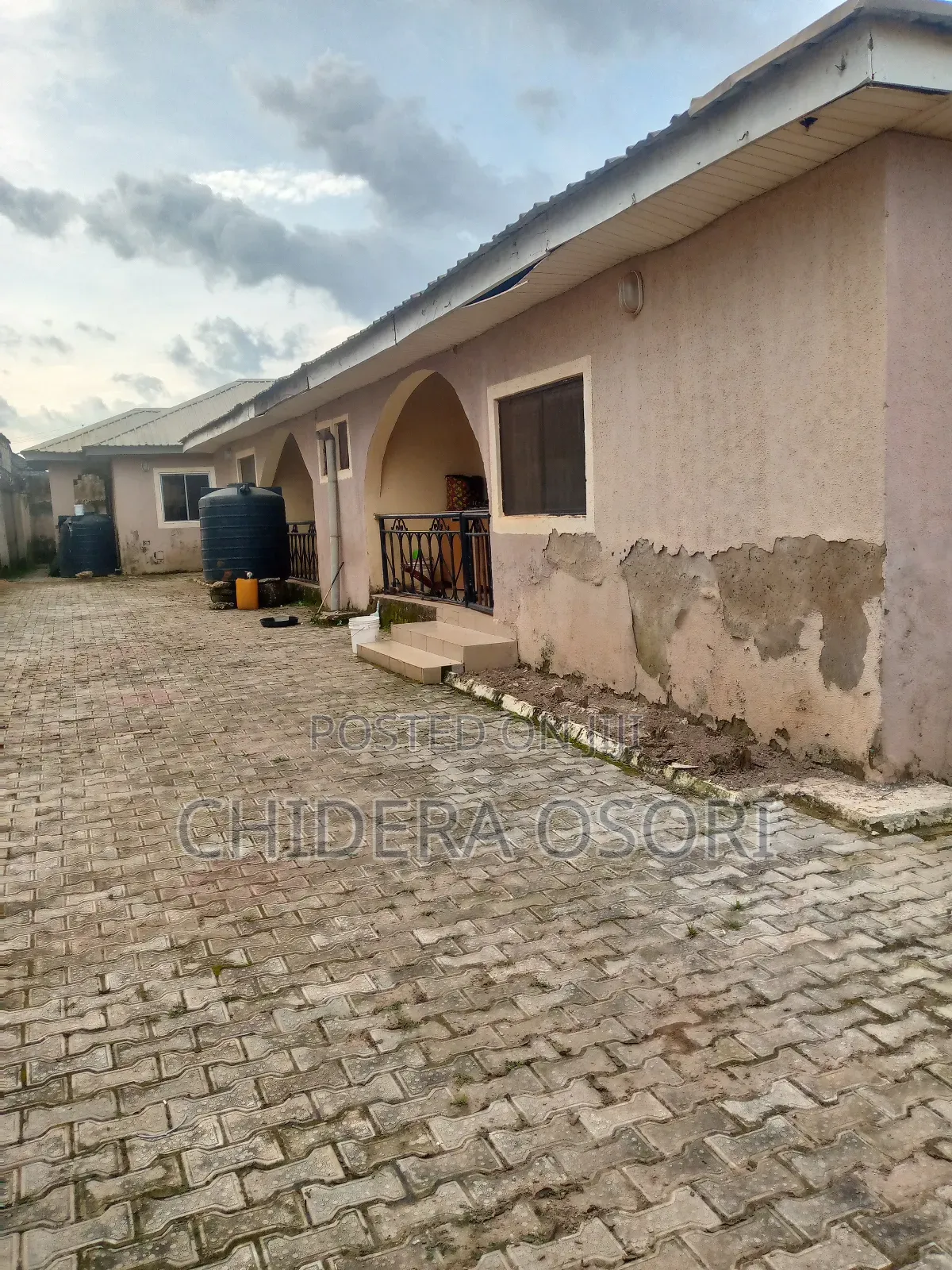 3bdrm Block of Flats in Dawaki Extension, Dutse-Alhaji for sale