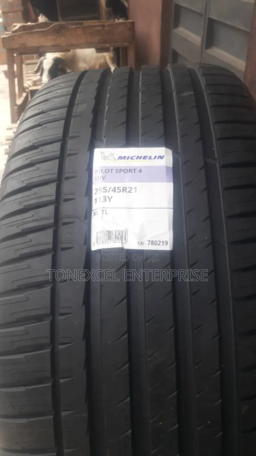 Latest Michelin 285/45/21 Premium Quality