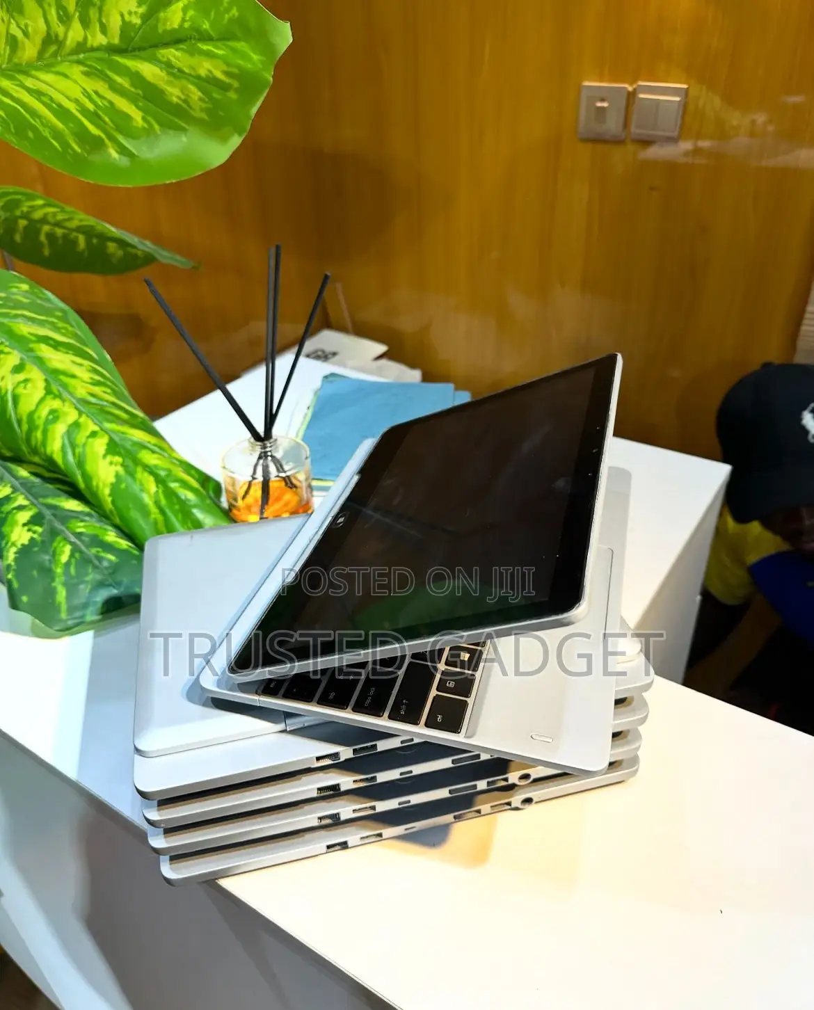 Laptop HP EliteBook Revolve 810 G3 Tablet 8GB Intel Core I5 SSD 256GB