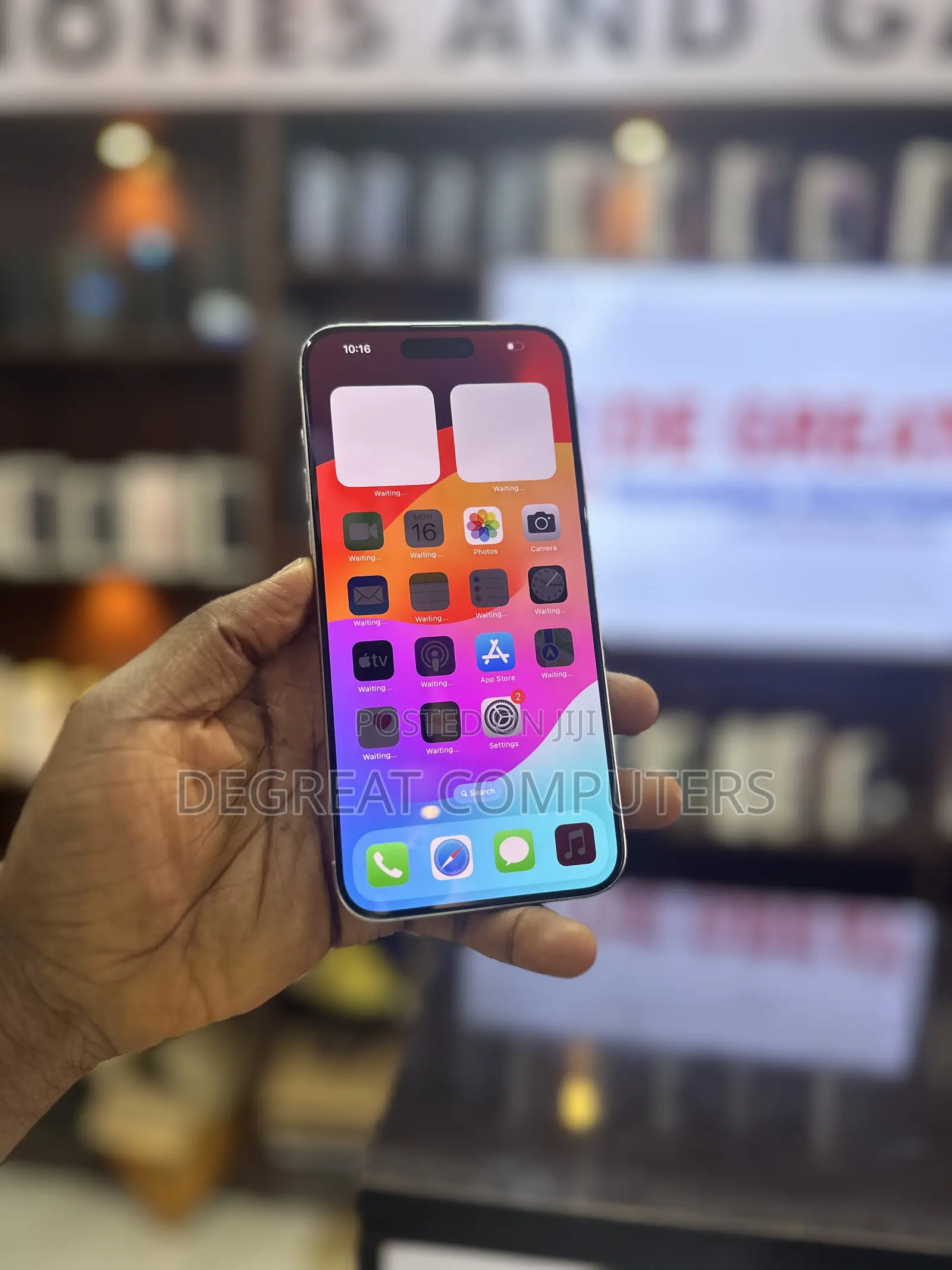 New Apple iPhone 15 Pro Max 256 GB White