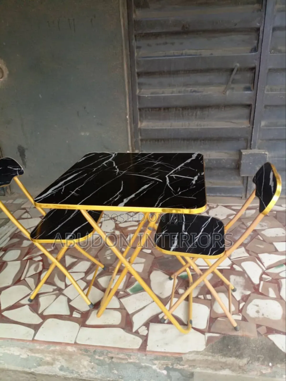 Black Marble Table With Chairs