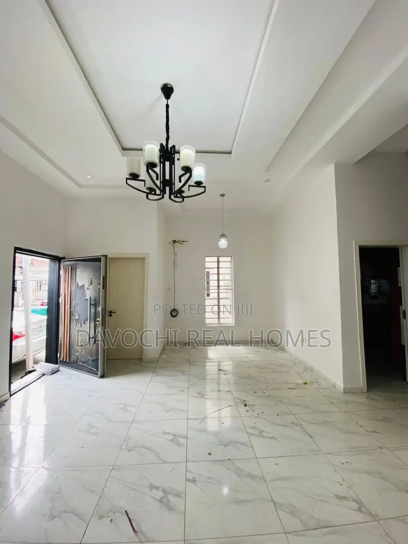 4bdrm Duplex in Osapa london for rent