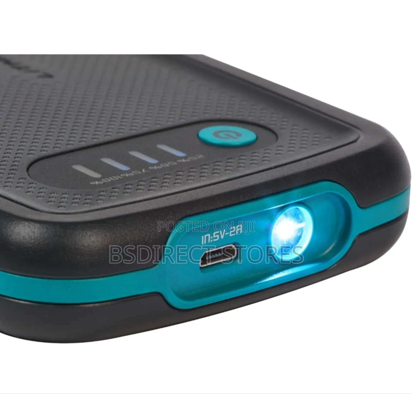 Ring 2.0L Micro Car Battery Fast Jump Starter + Power Bnak.