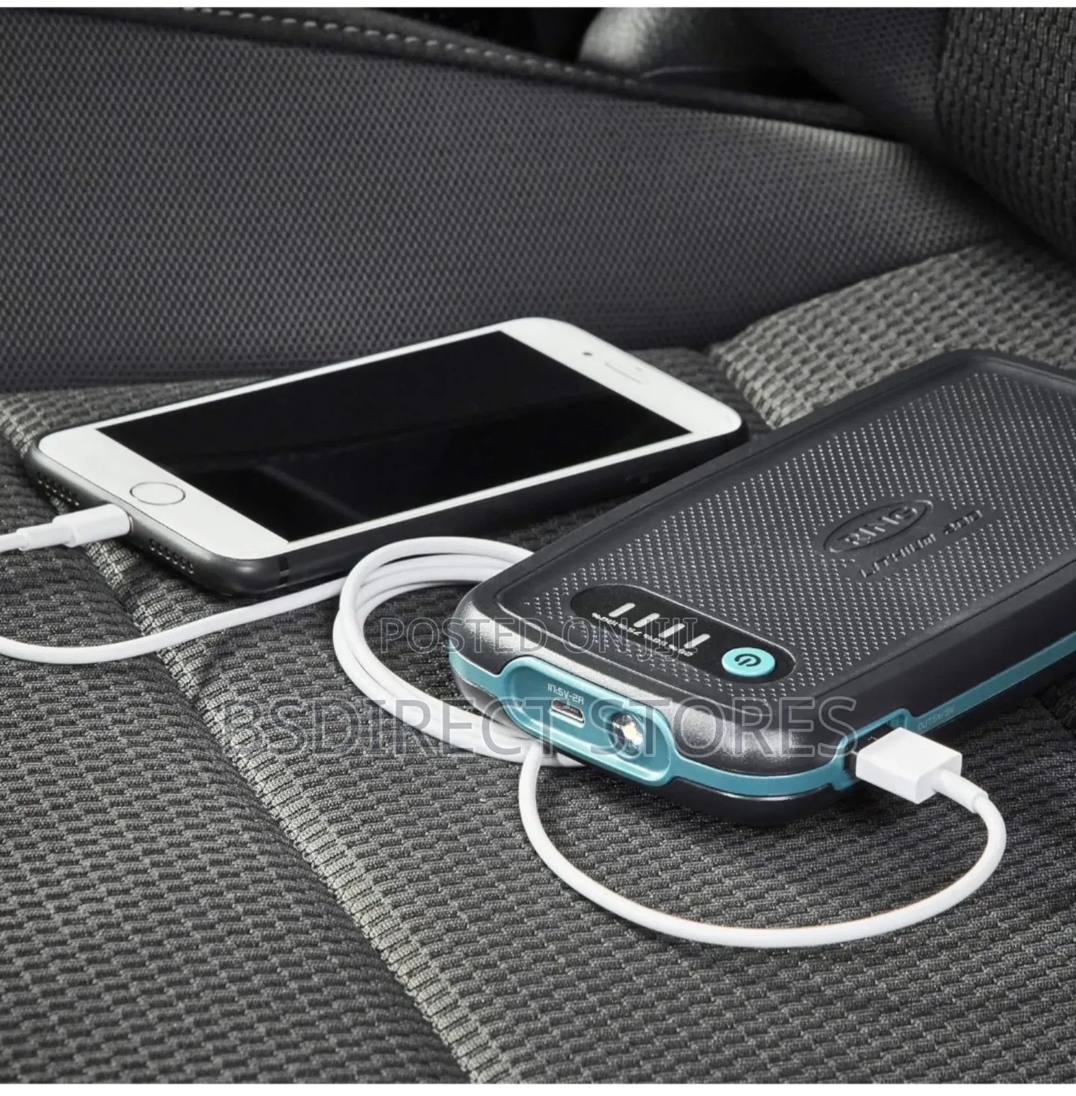 Ring 2.0L Micro Car Battery Fast Jump Starter + Power Bnak.