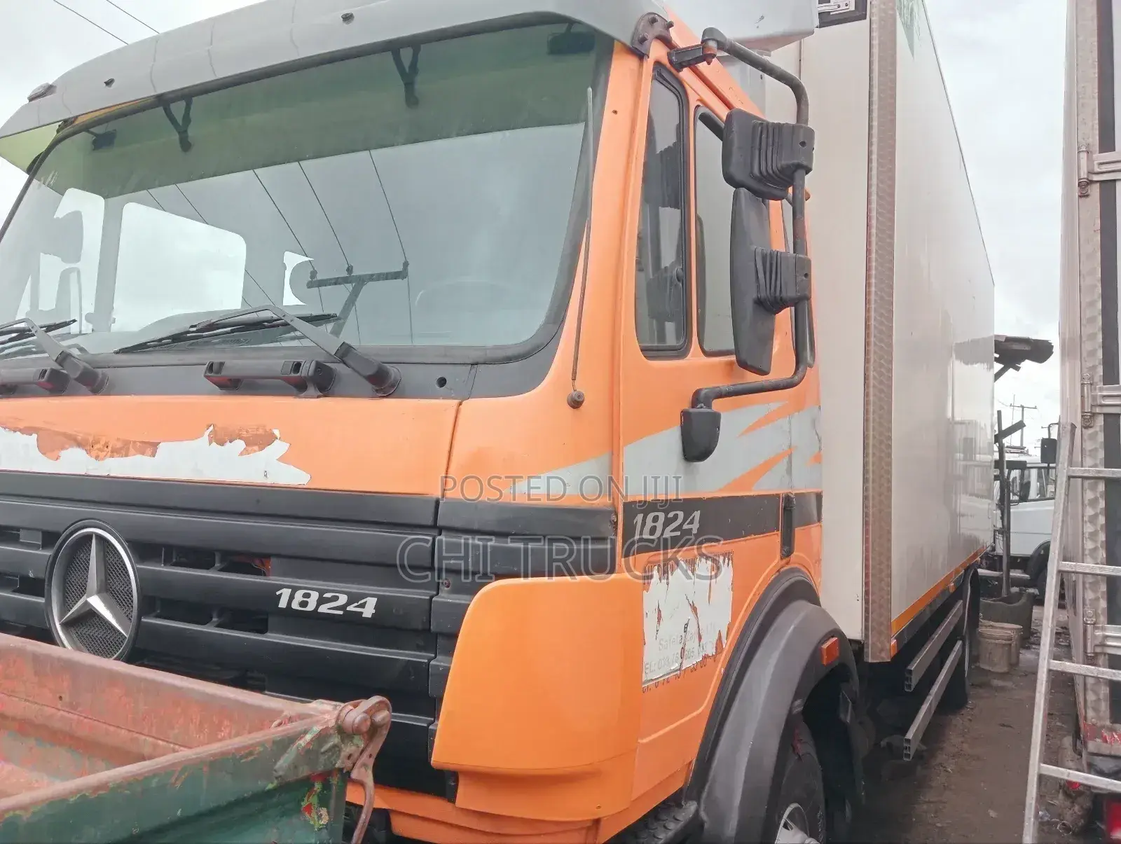 Mercedes Benz 18tons Cargo Truck 2000 Orange