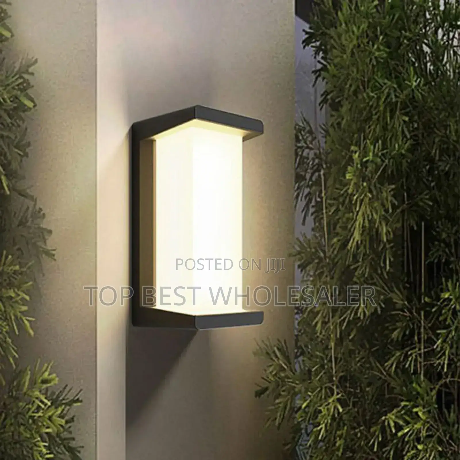 Simple Black White Outdoor Wall Lamp
