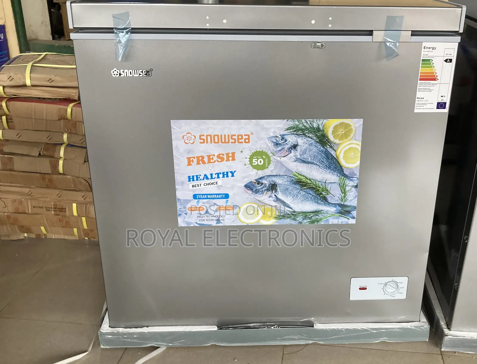 Snowsea Chest Freezer(Direct Cool)With Sliding Glass BD-258G