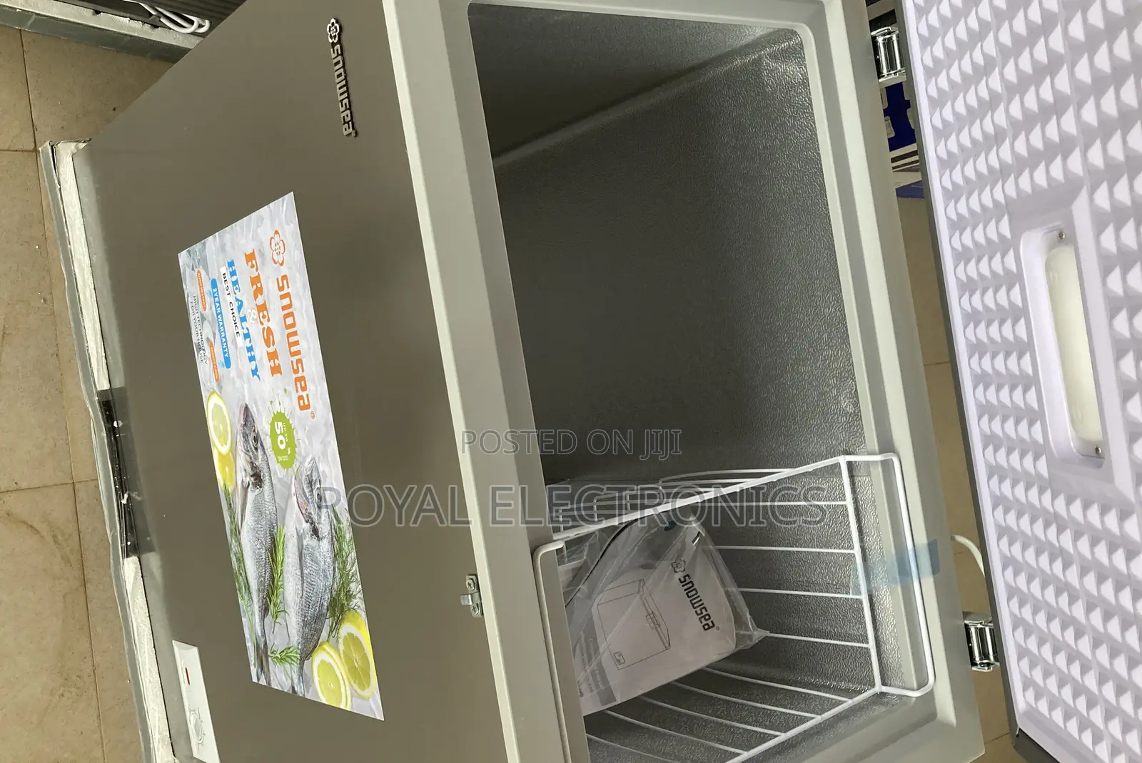 Snowsea Chest Freezer 150l With Removable Basket Bd-208