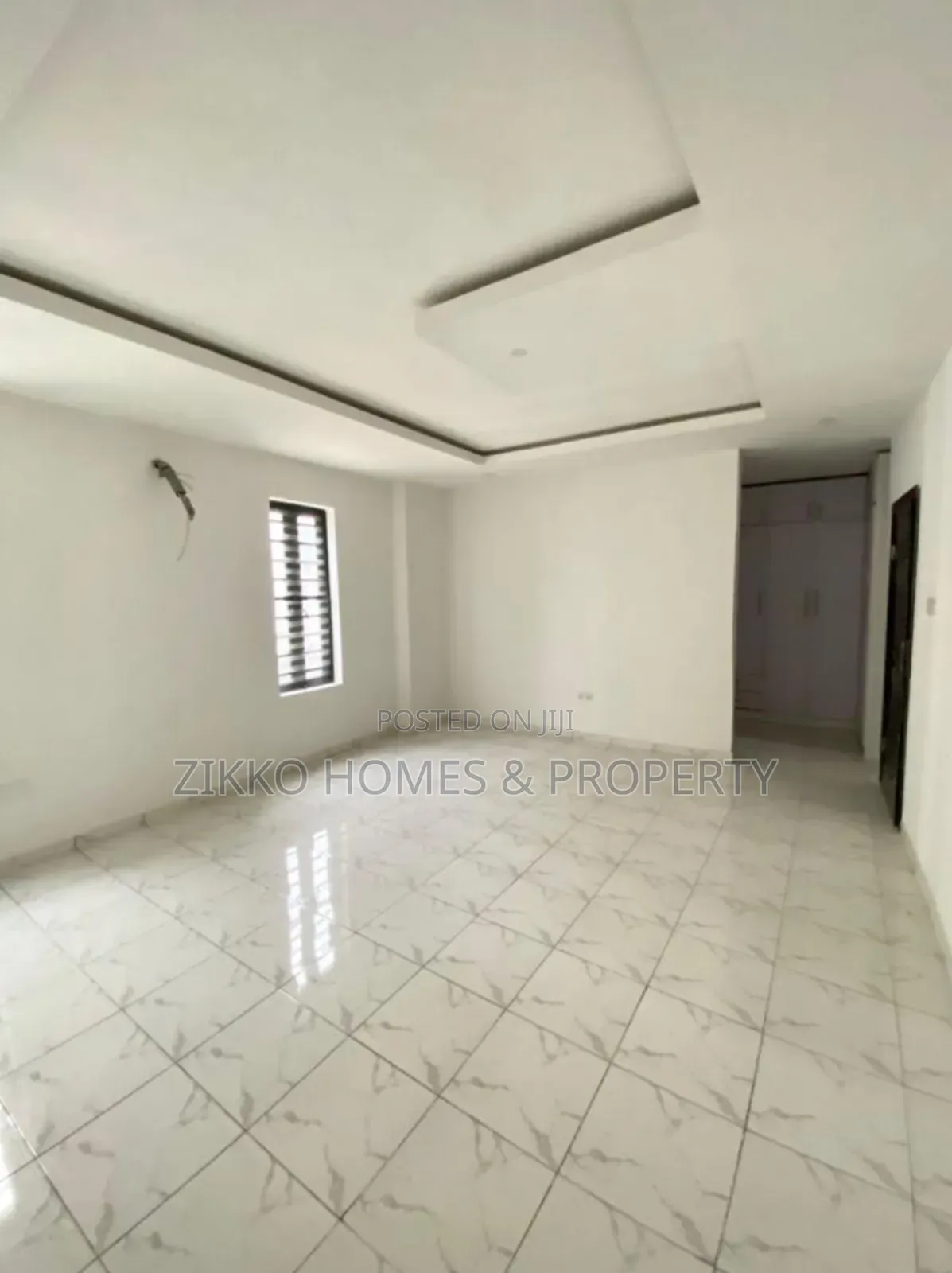4bdrm Townhouse/Terrace in Ologolo, Lekki for sale