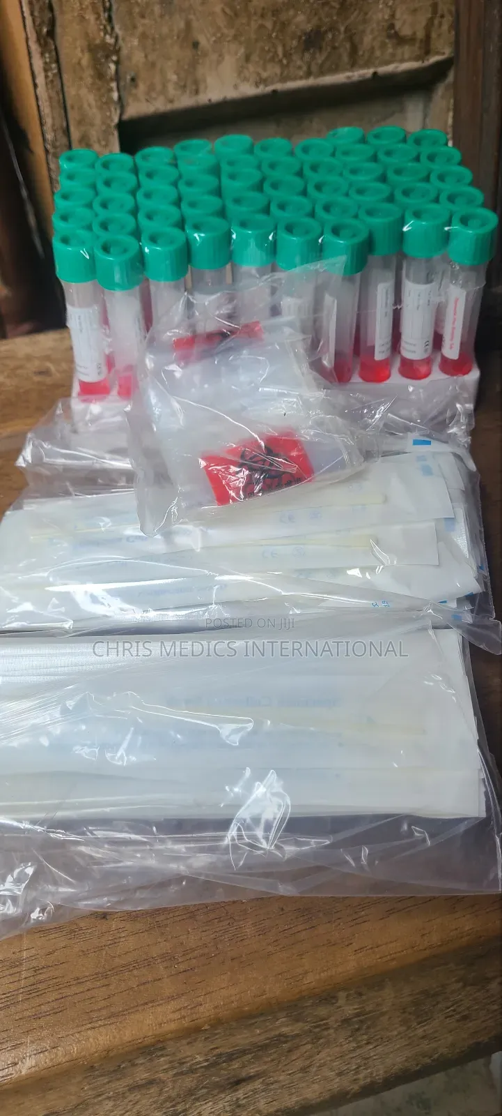 VTM Bottle With Virus Media Transport