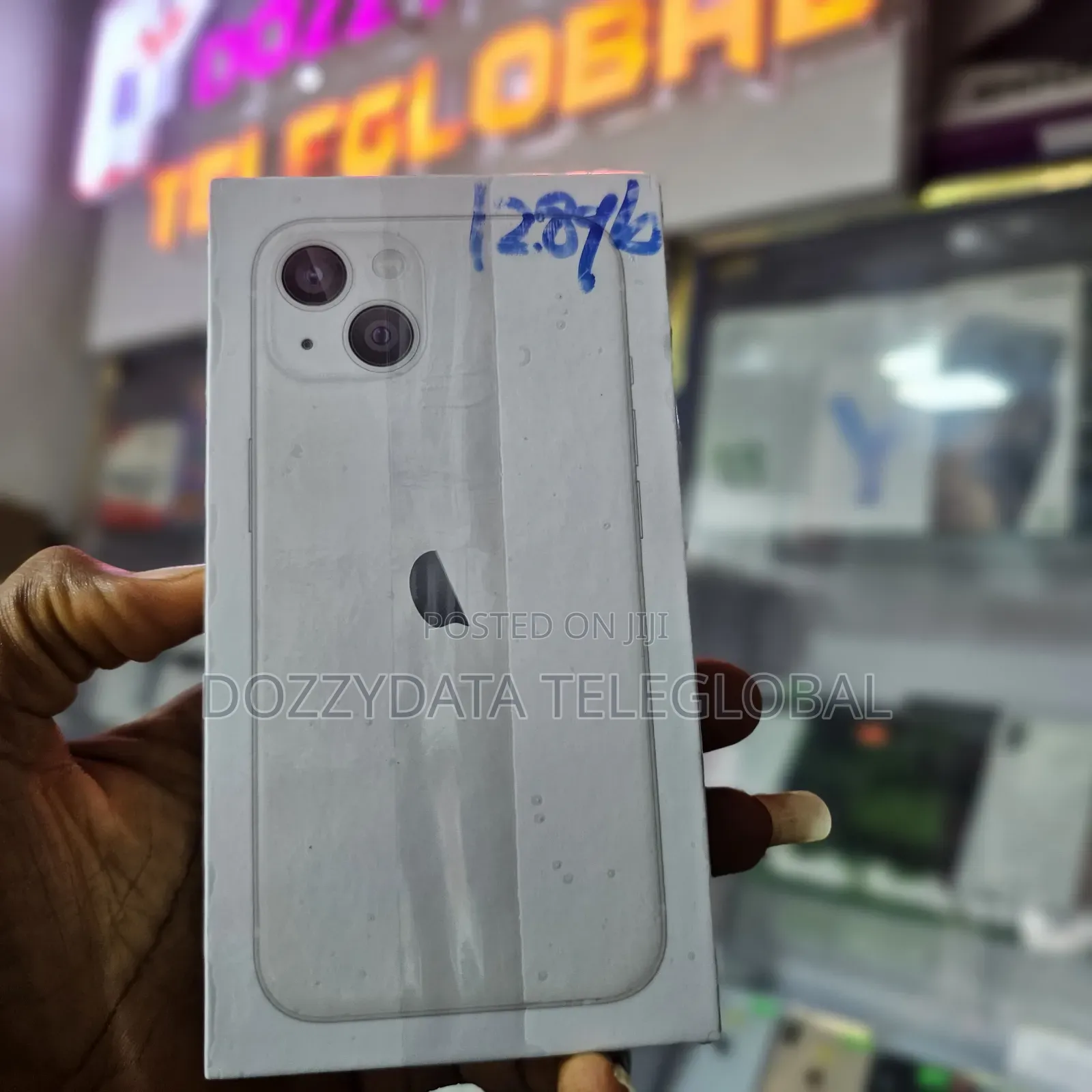 New Apple iPhone 13 128 GB White