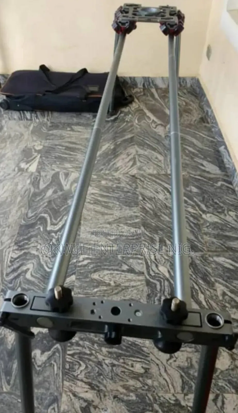 Giant Slider With Rise