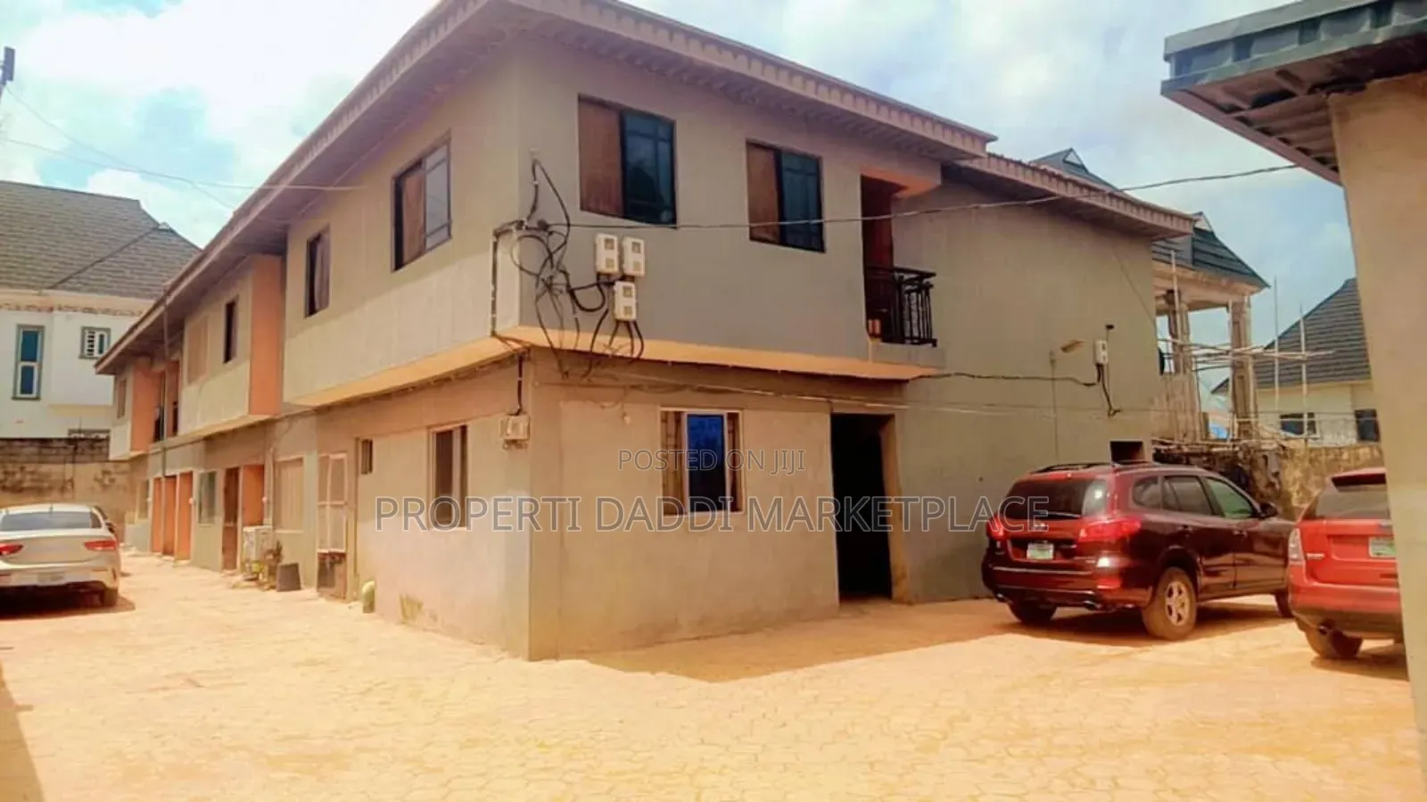 6bdrm Block of Flats in Peace Estate, Alimosho for sale