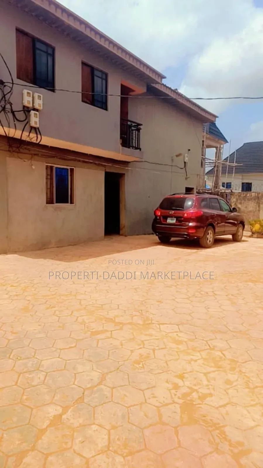 6bdrm Block of Flats in Peace Estate, Alimosho for sale
