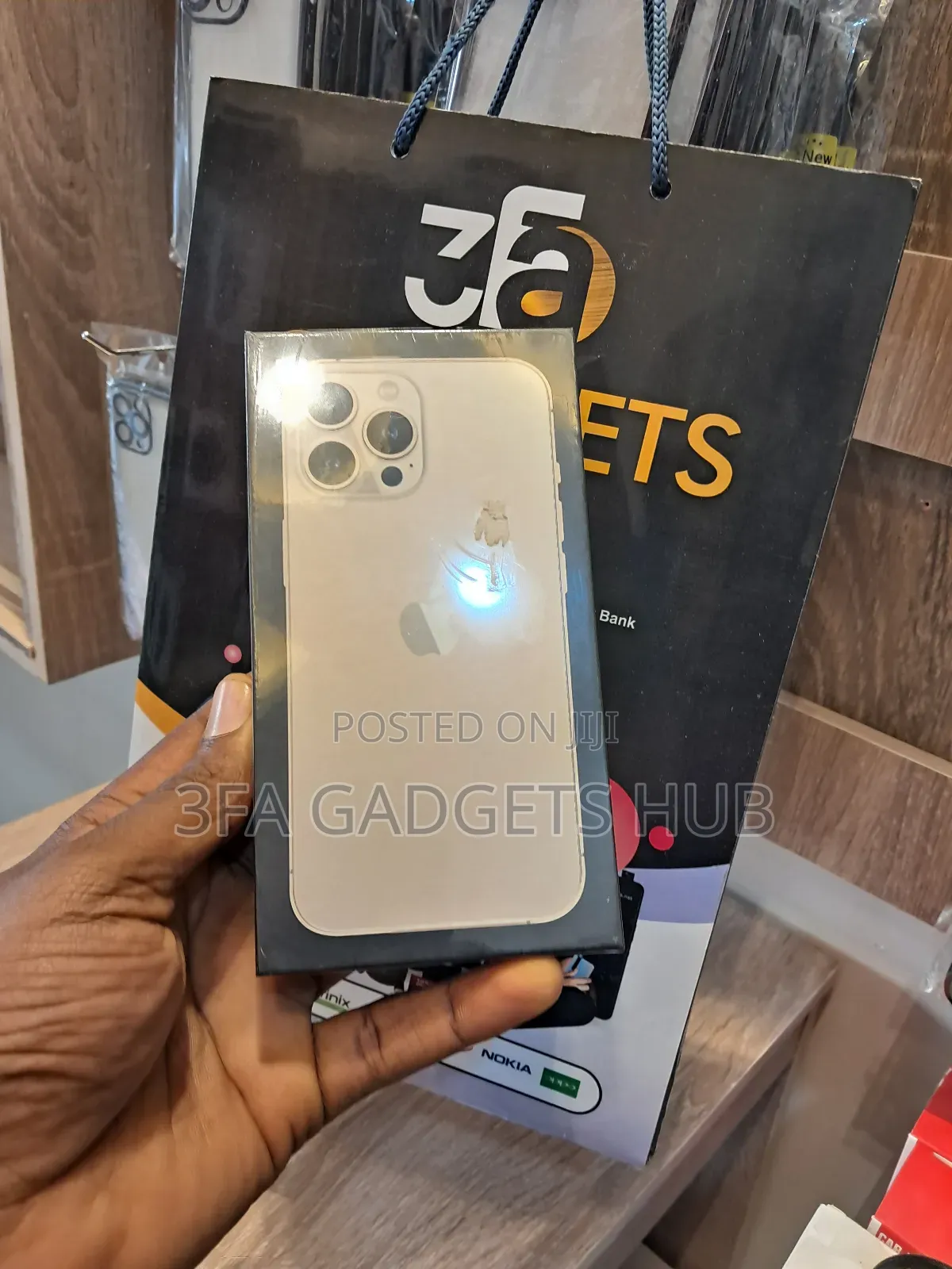 New Apple iPhone 13 Pro 128 GB Gold