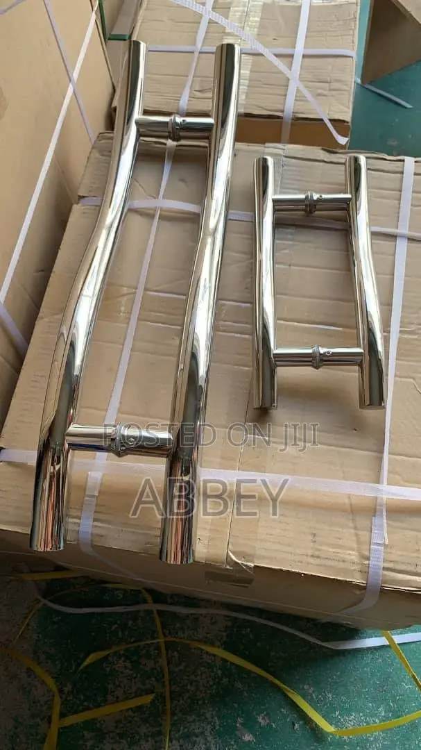 "S" Shaped Glass Door Handle