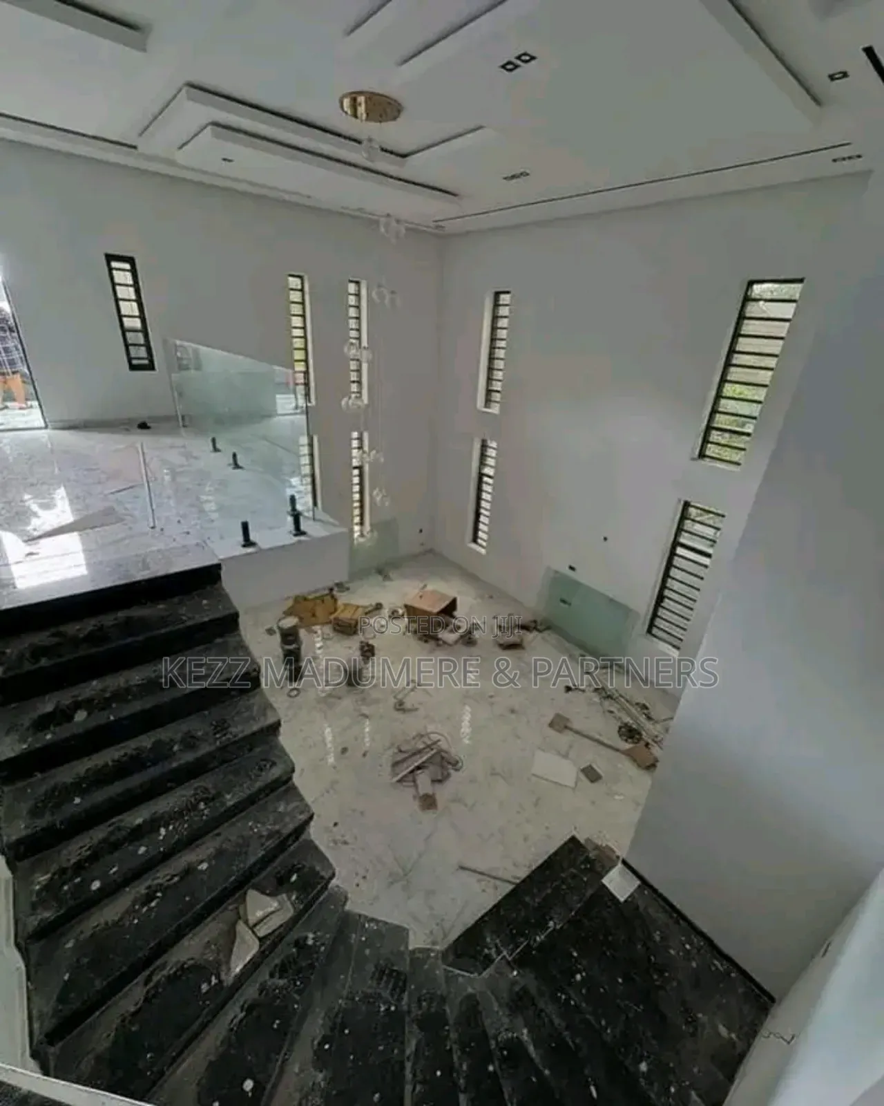 7bdrm Duplex in Nta Road , Port for sale
