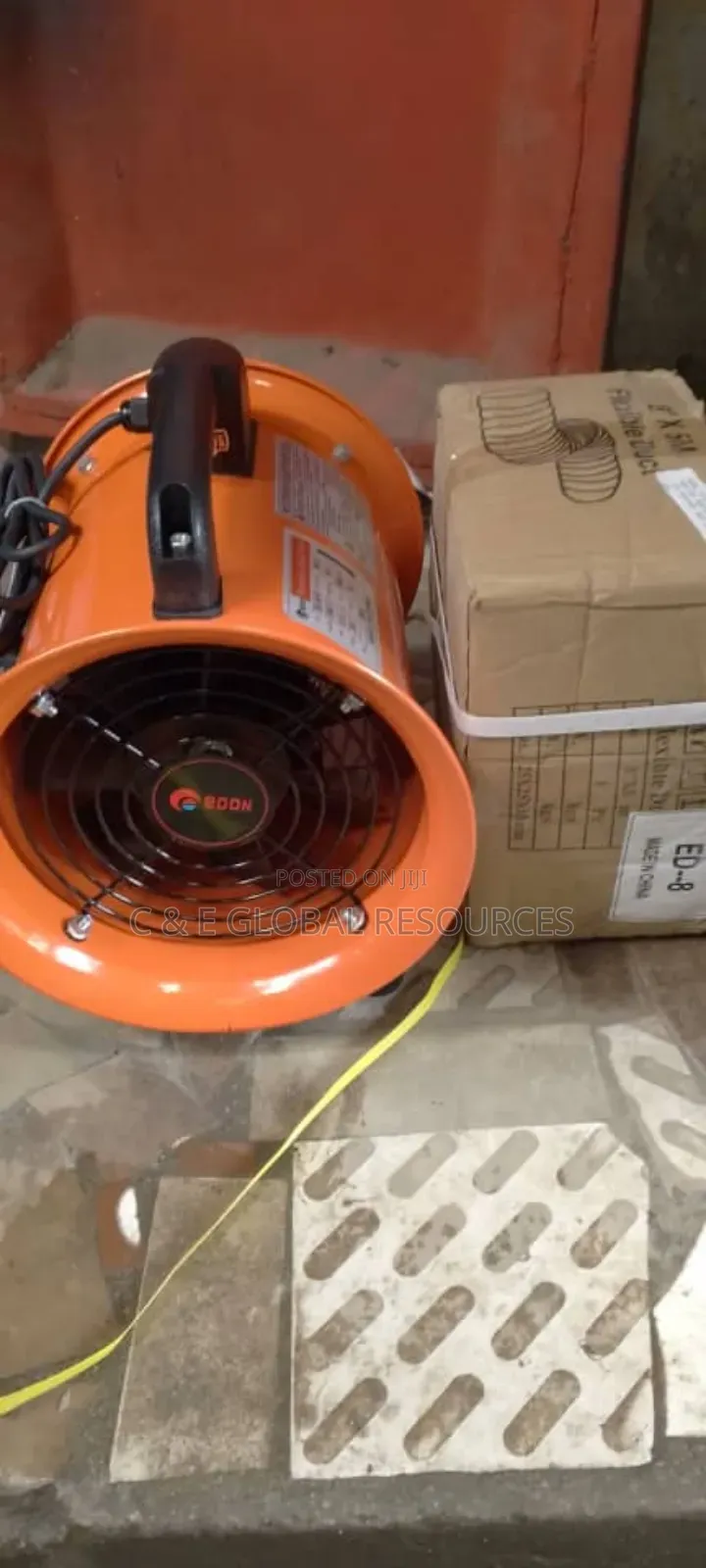 Electric Ventilator Fan 12"/300mm (With Hose)