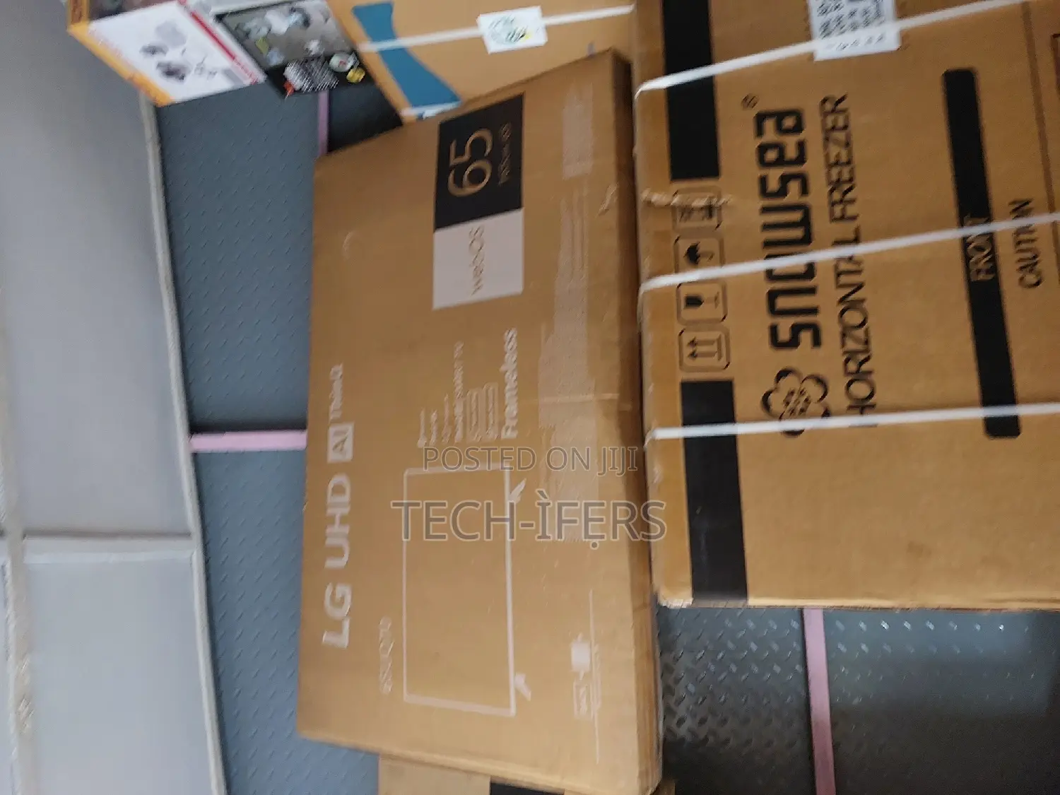 65 Inches Smart LG TV