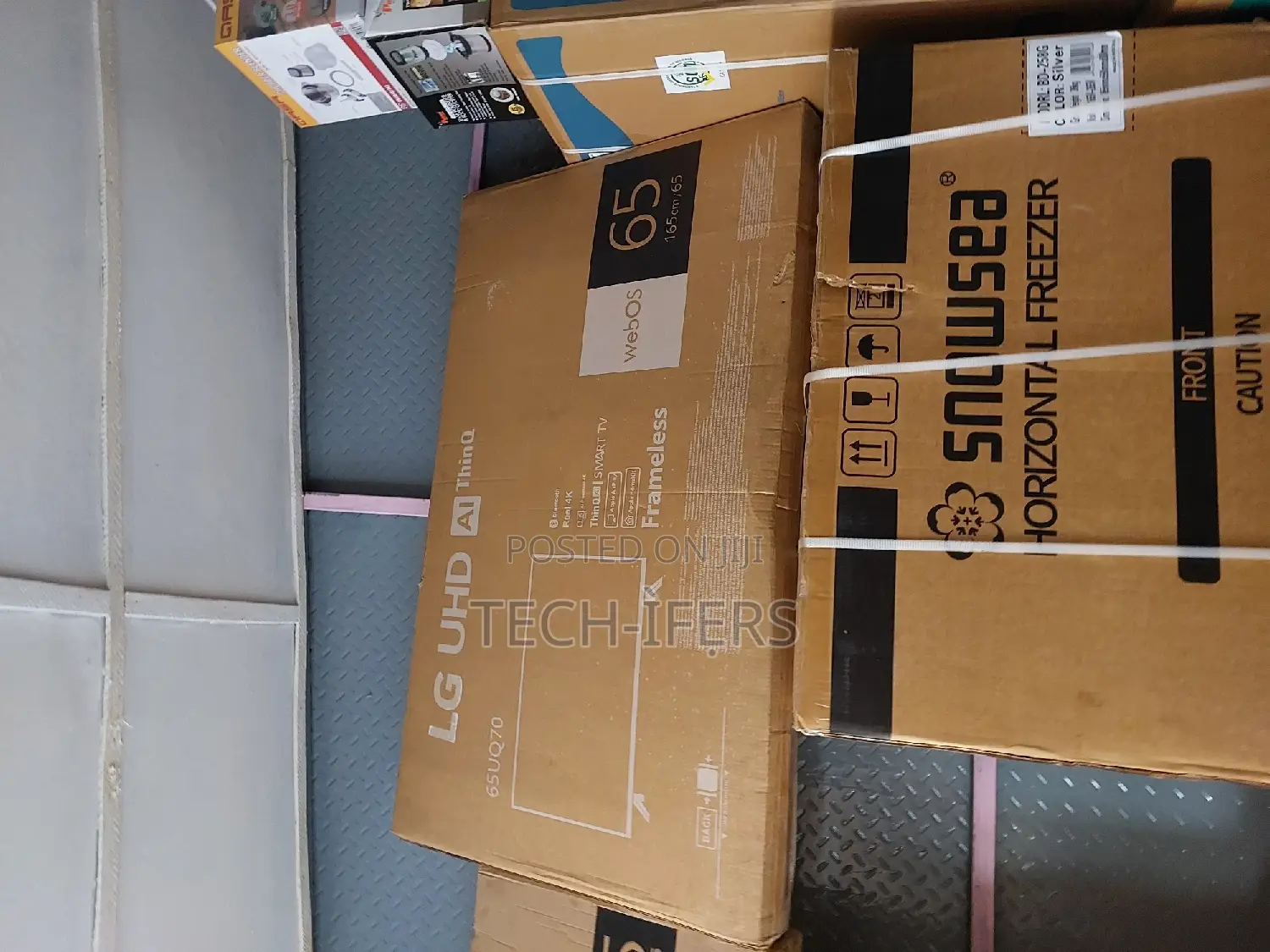 65 Inches Smart LG TV