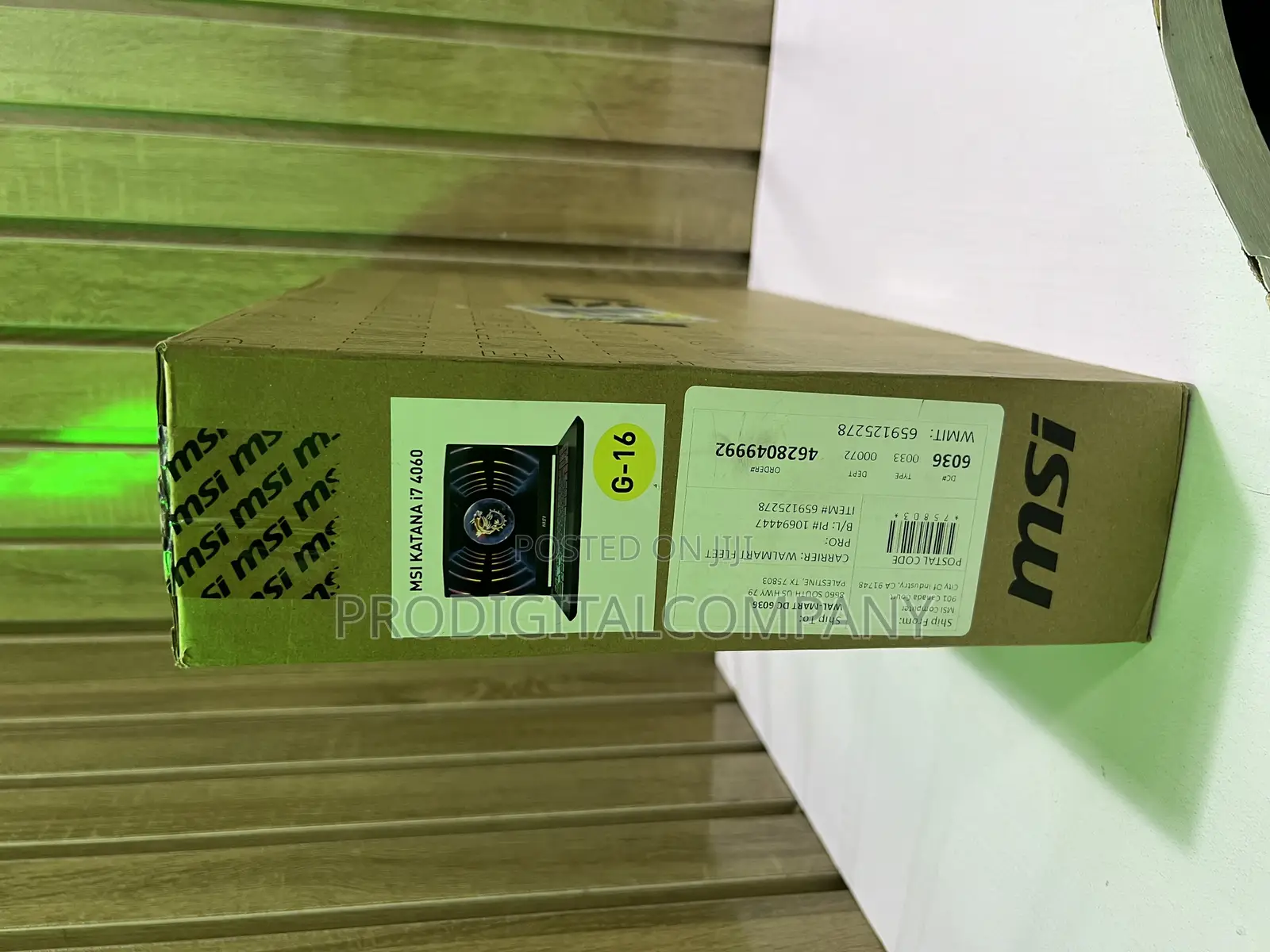 New Laptop MSI Katana 15 16GB Intel Core I7 SSD 1T