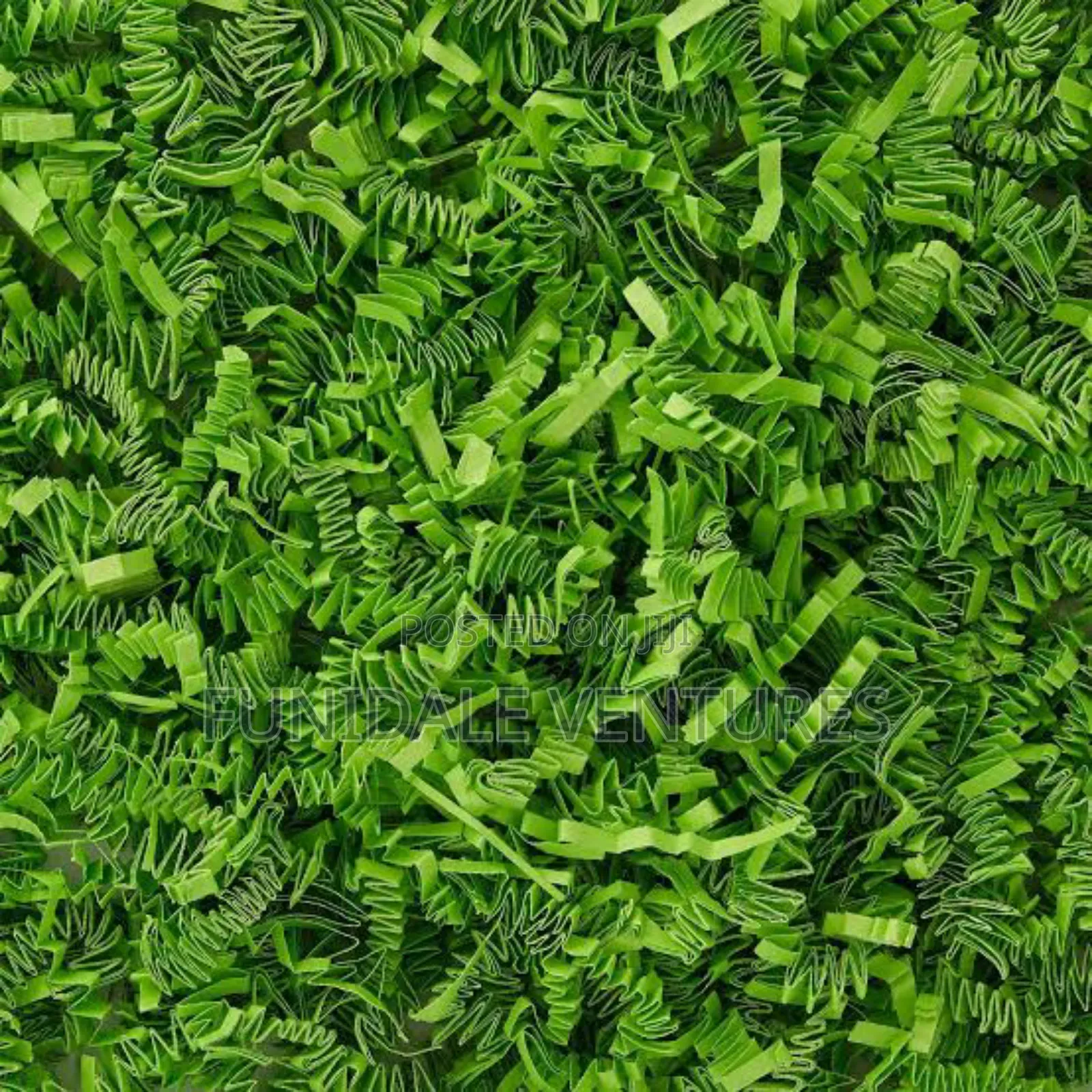 Solid Colour Crinkle Cut Paper Shred - 100g