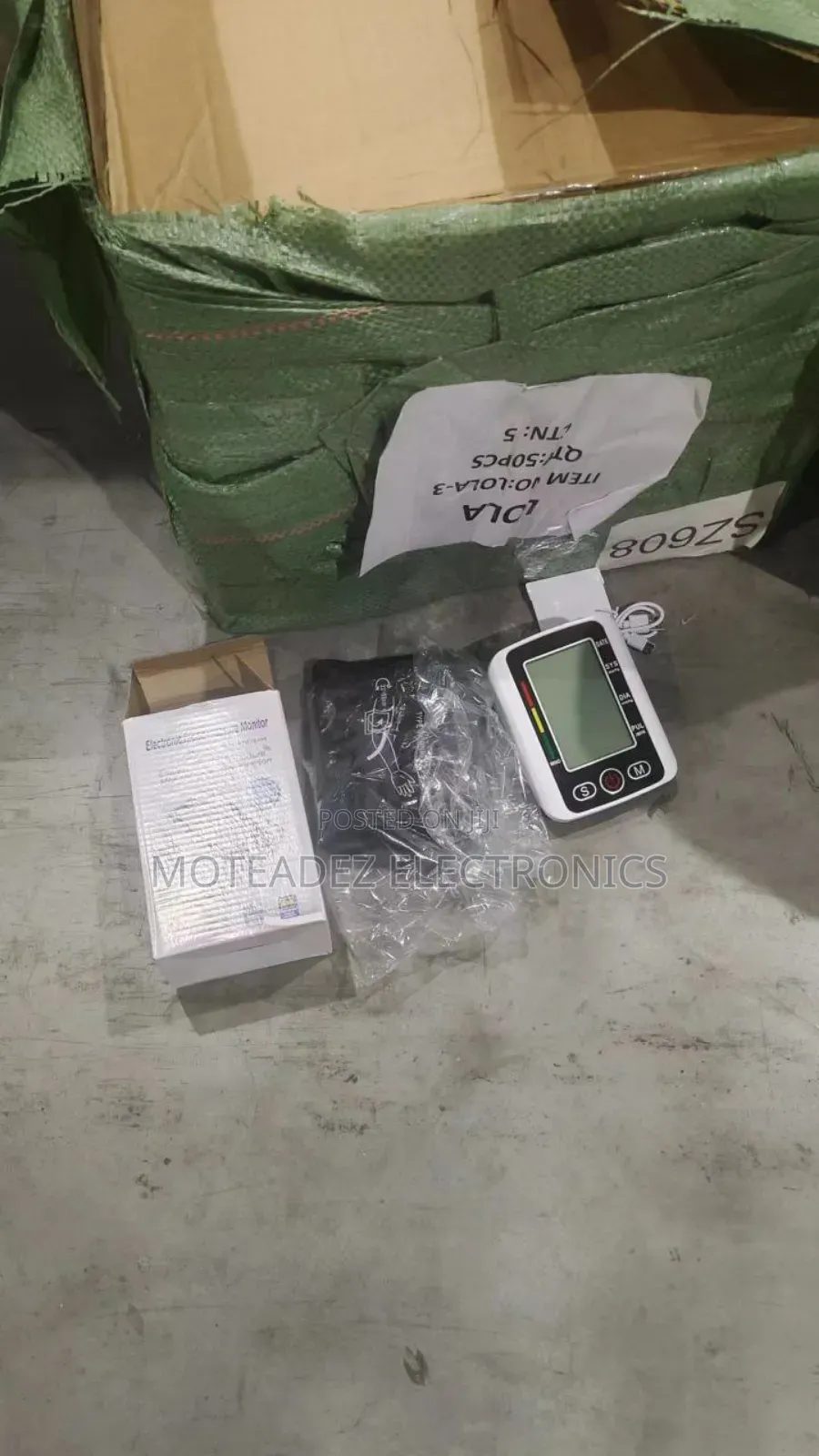 Professional Blood Pressure Monitor With Voice Function
