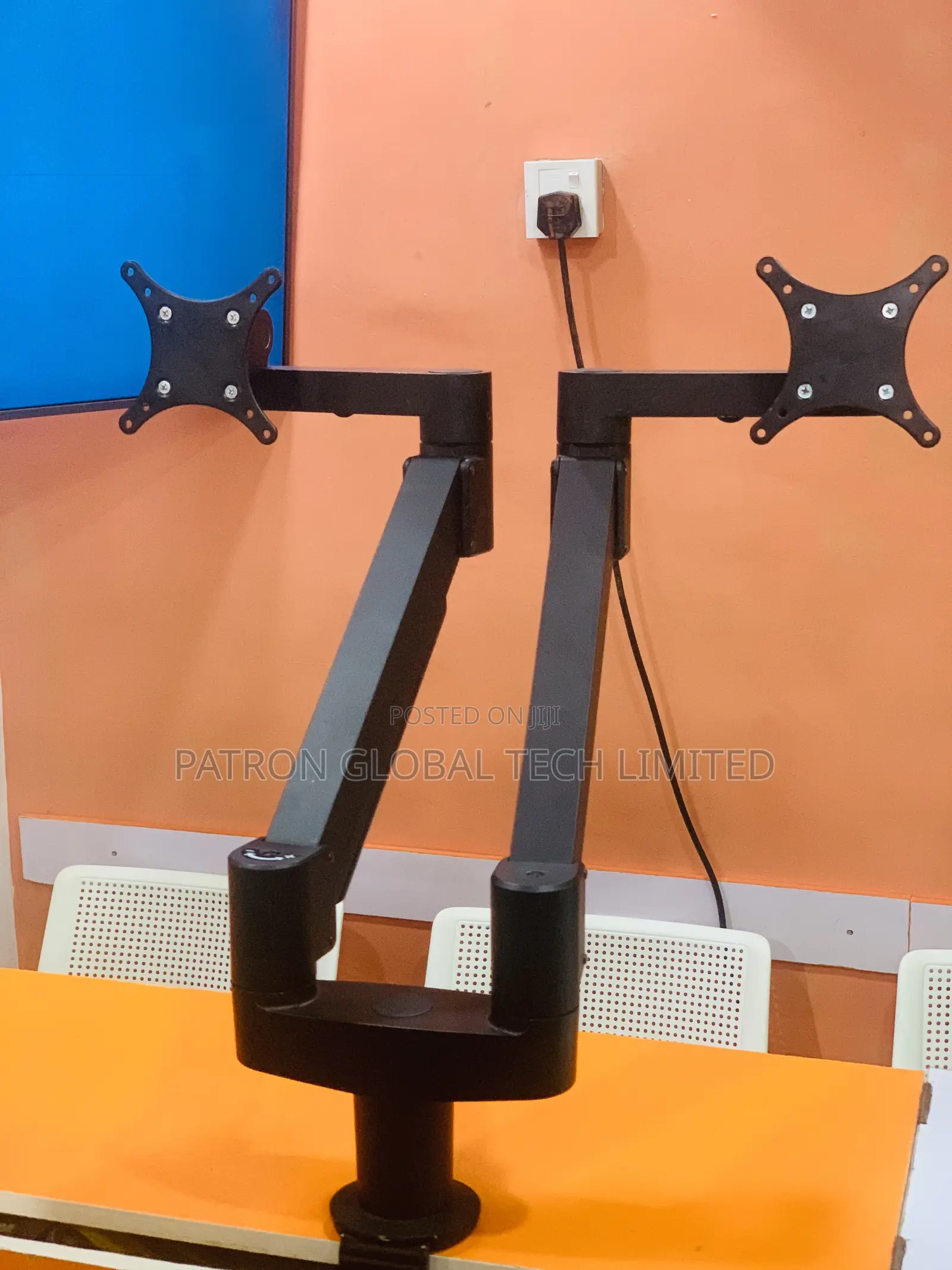 Dual Monitor Stand