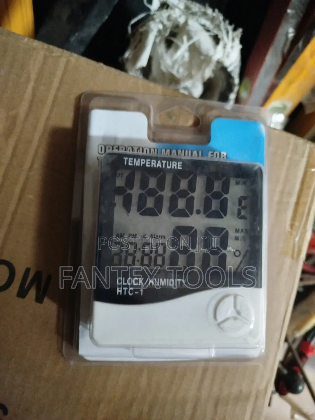Clock Humidity Meter.