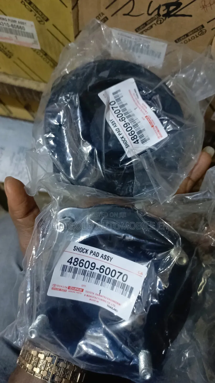 Front Shock Absorber Pads Landcruiser/Lx570
