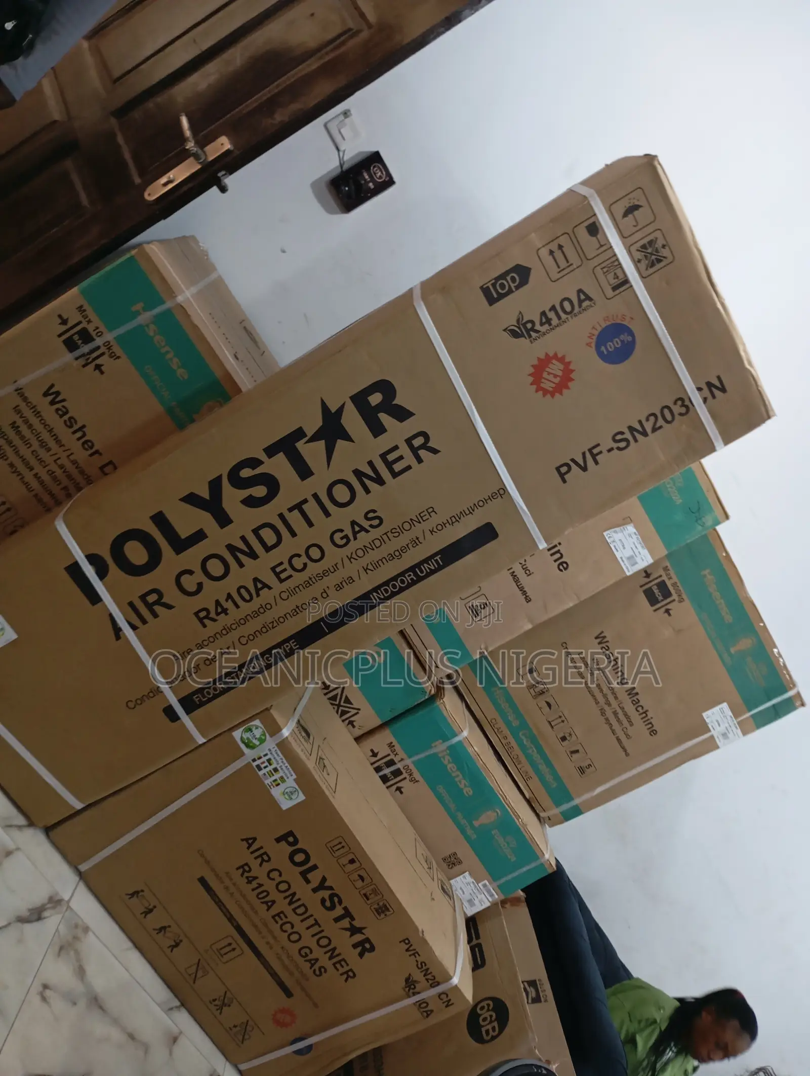 Efficient Floor Standing Polystar Conditioner