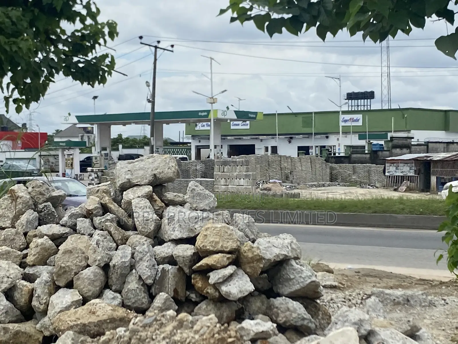 Eliozu Gu Aki Road PHC