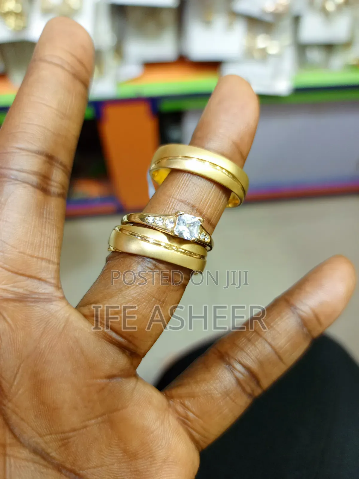 France Gold Set of Wedding Ring 004 - Female (Size 6 - 11)