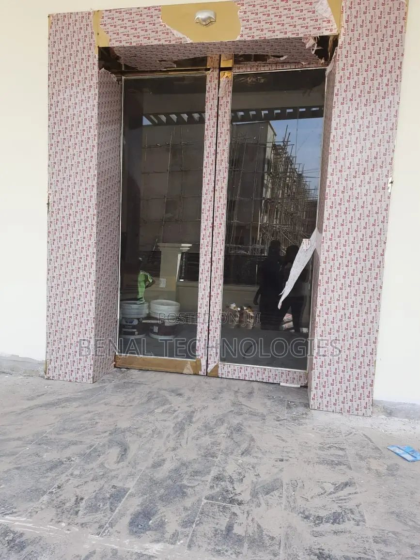 Smart Glass Doorways for Intelligent Building Entry.