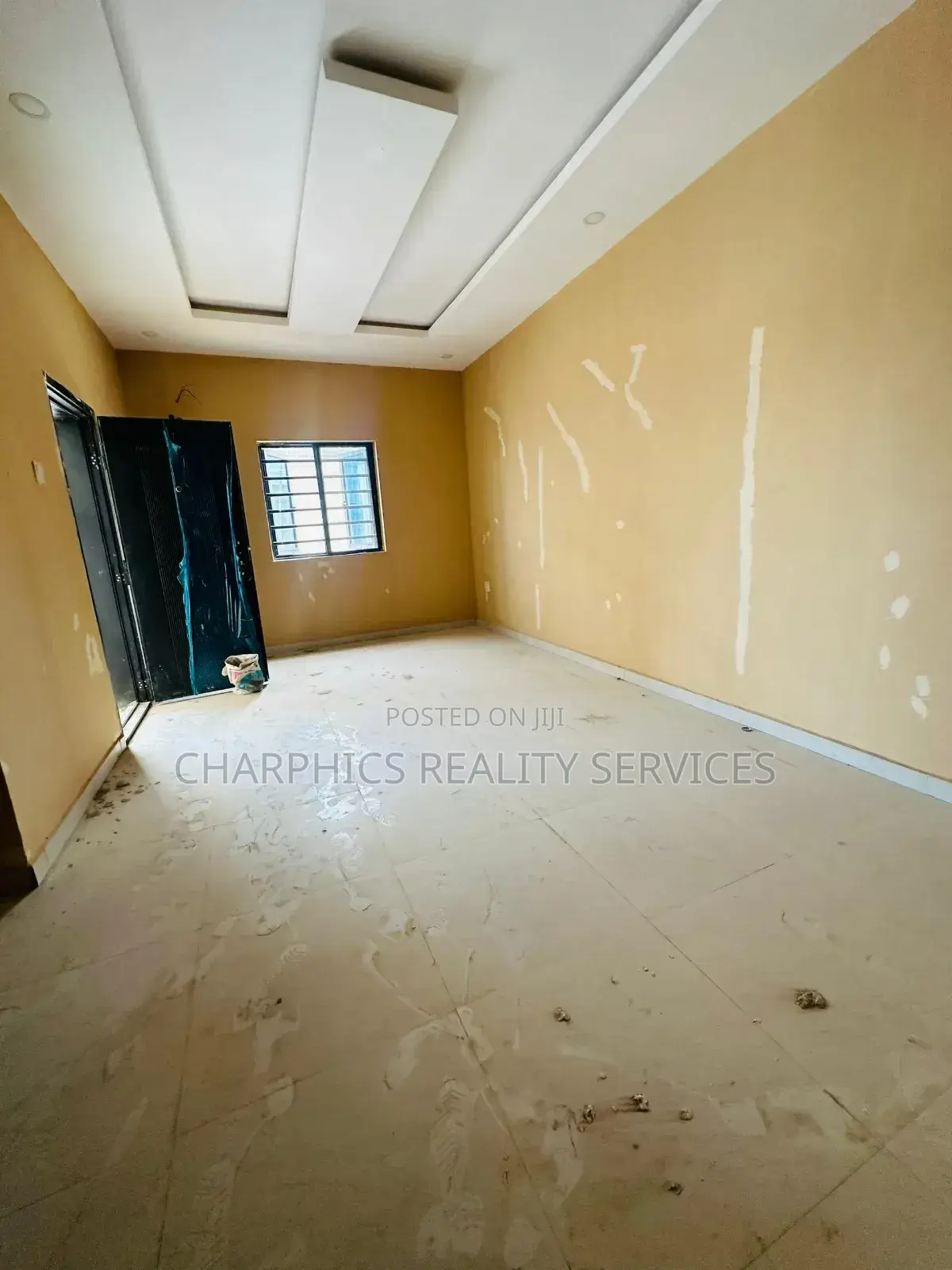 3bdrm Duplex in Ilupeju for sale