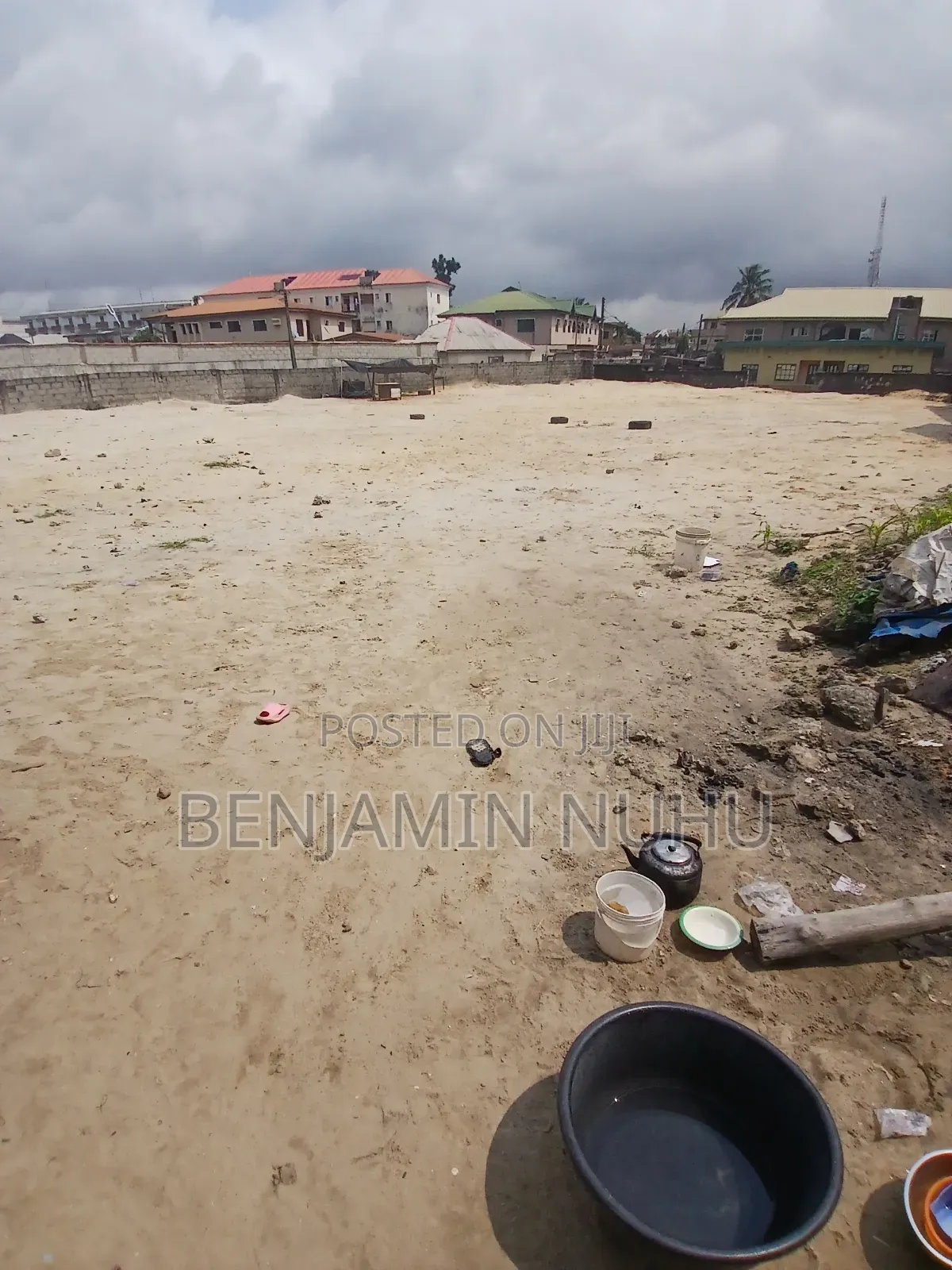 3500sqm Land Facing Express, With Block of Flat at the Back