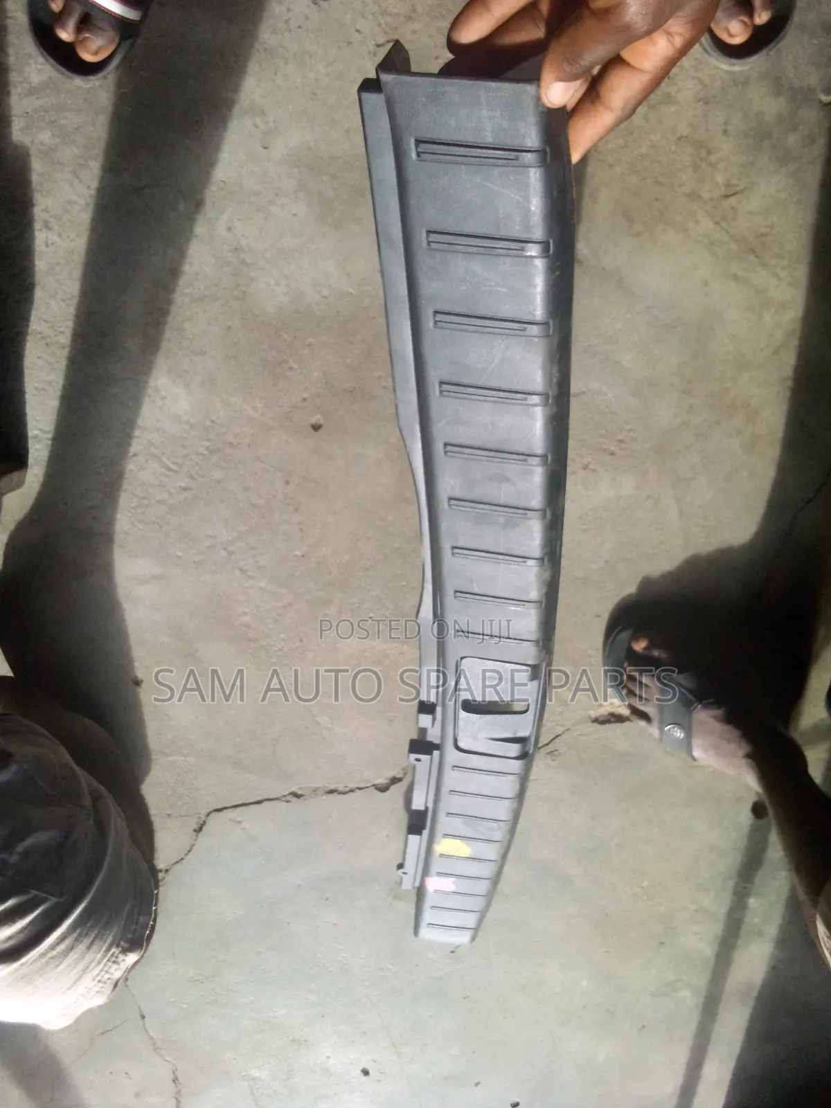 Lexus RX 350 2018 Model Down Booth Catcher Cover