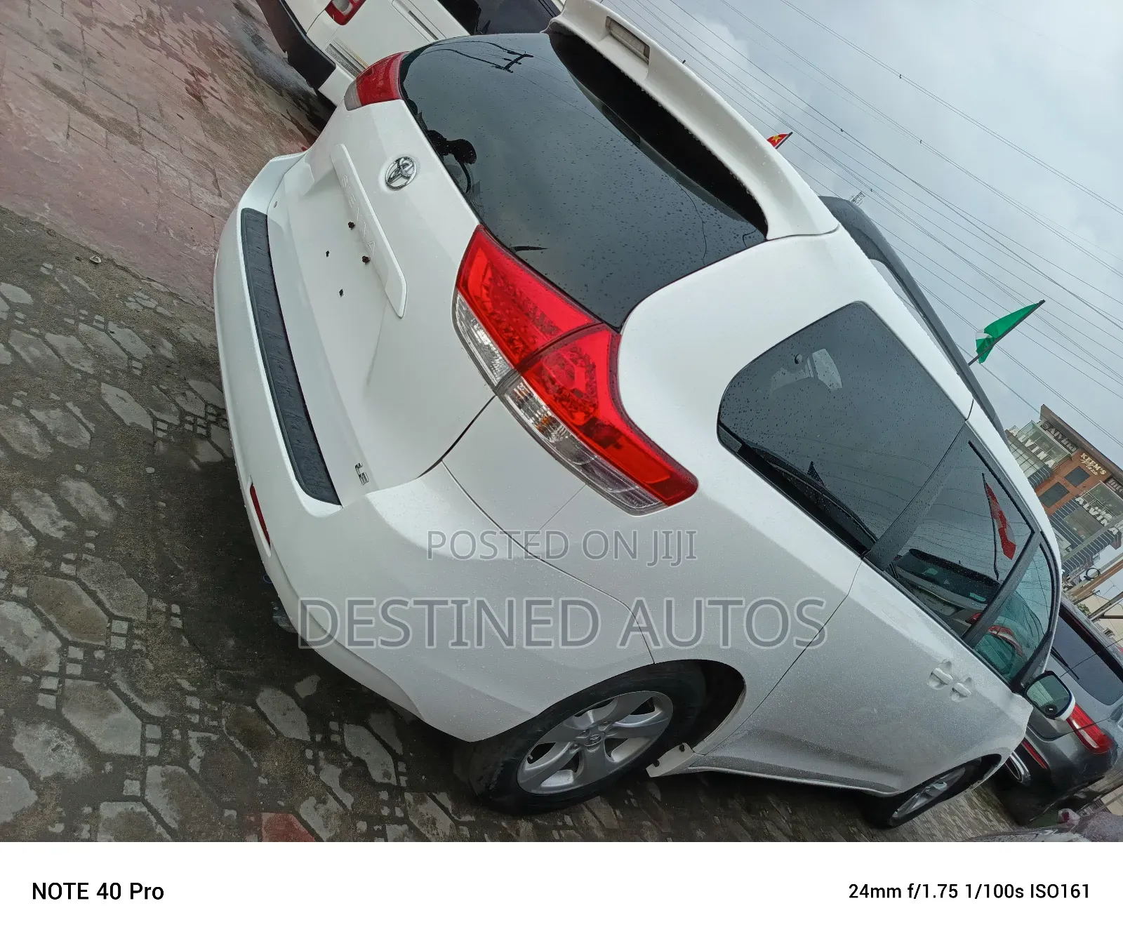 Toyota Sienna LE 7 Passenger 2012 White