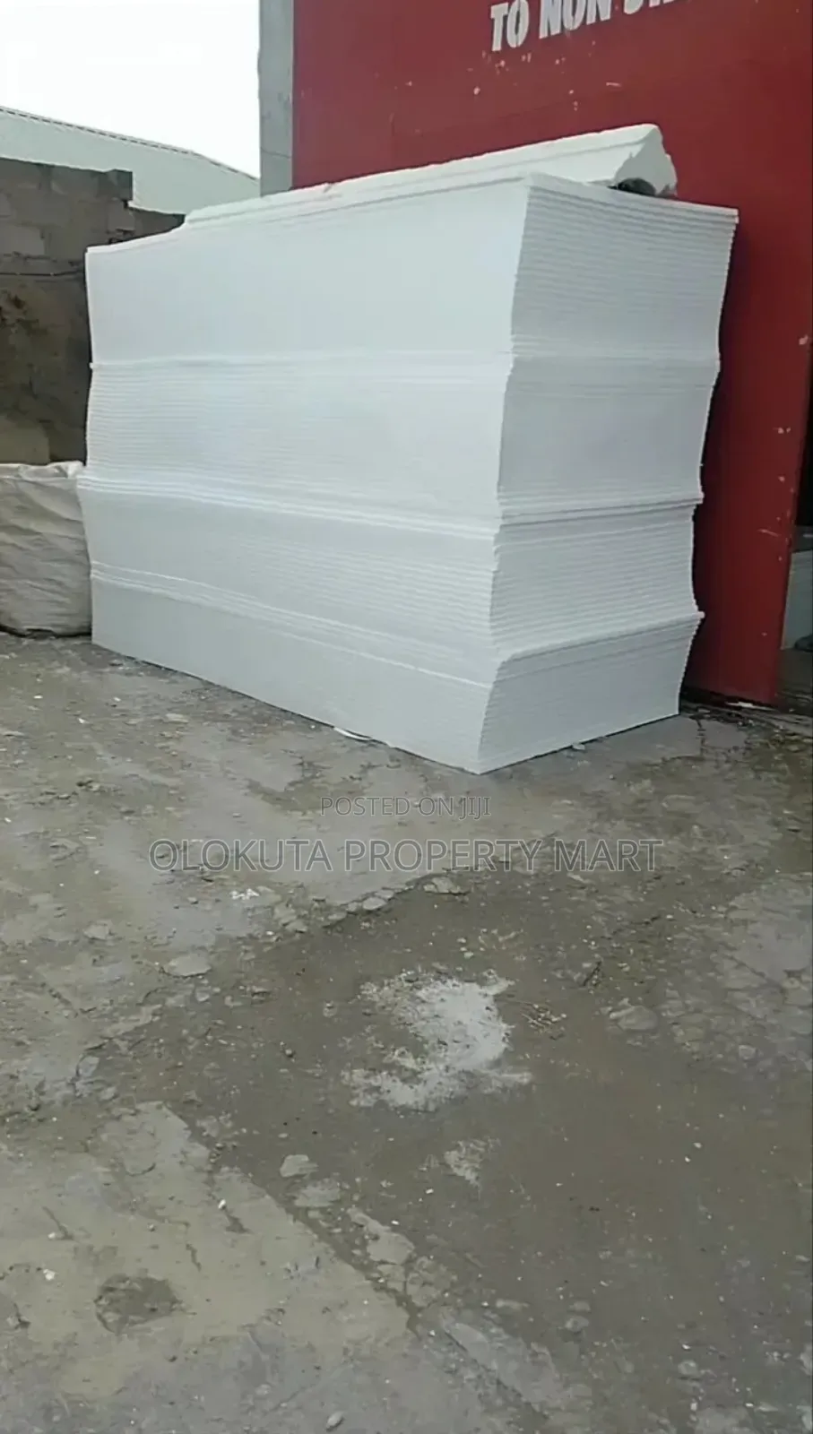 Polystyrene Board and Parapet