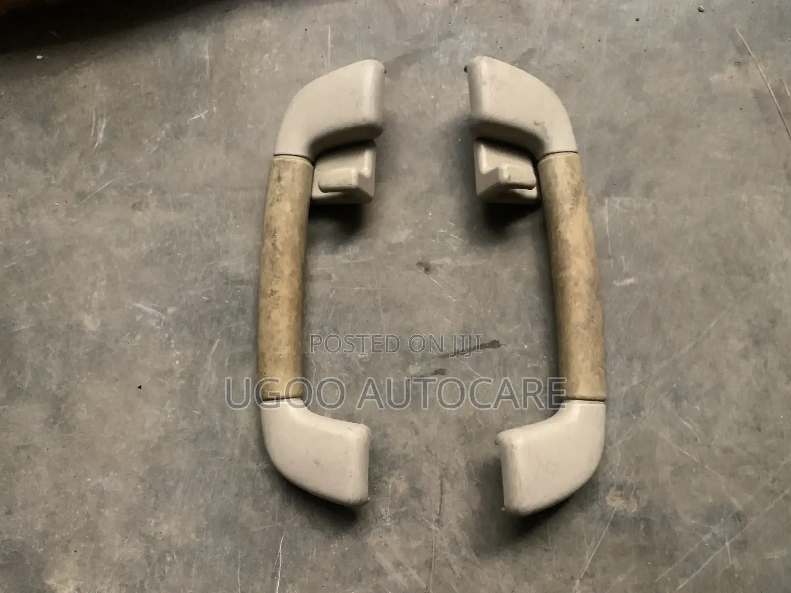 Roof Handle Camry 2010