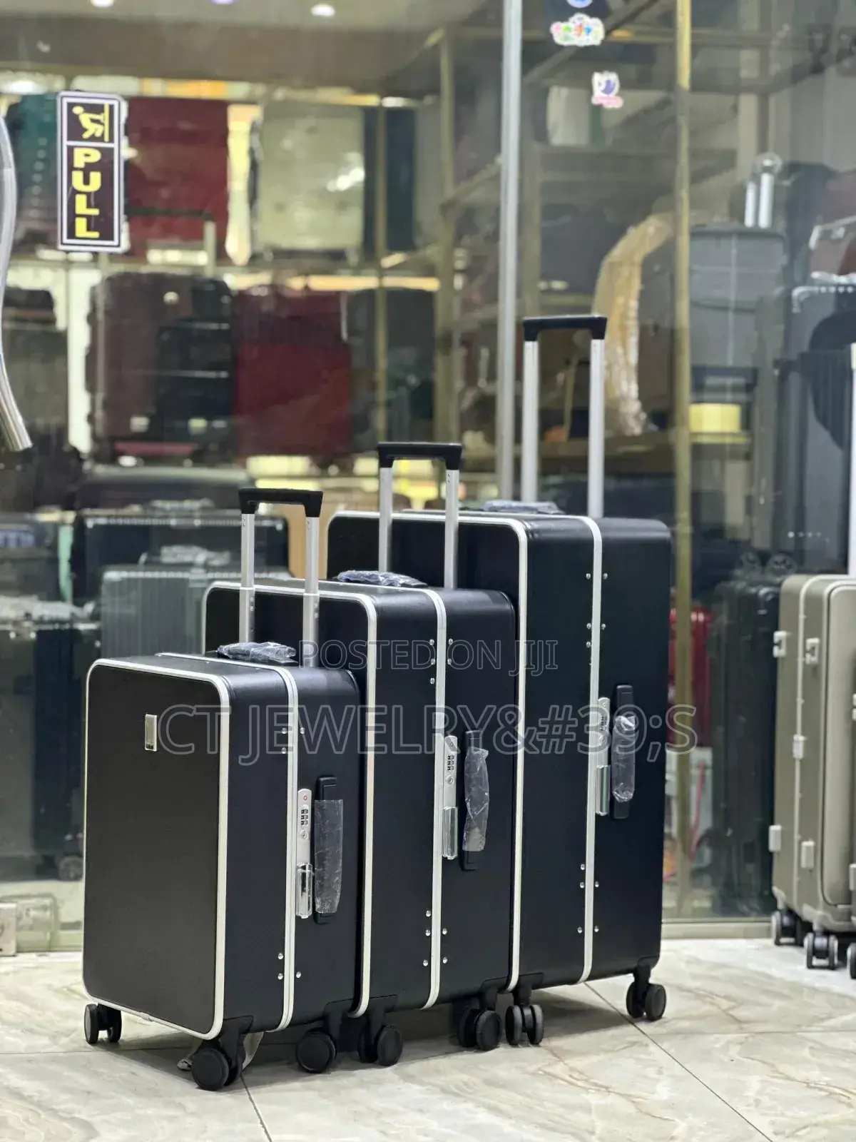 3in1 Luggage Set Luxury Box Travel in Style (Premium)