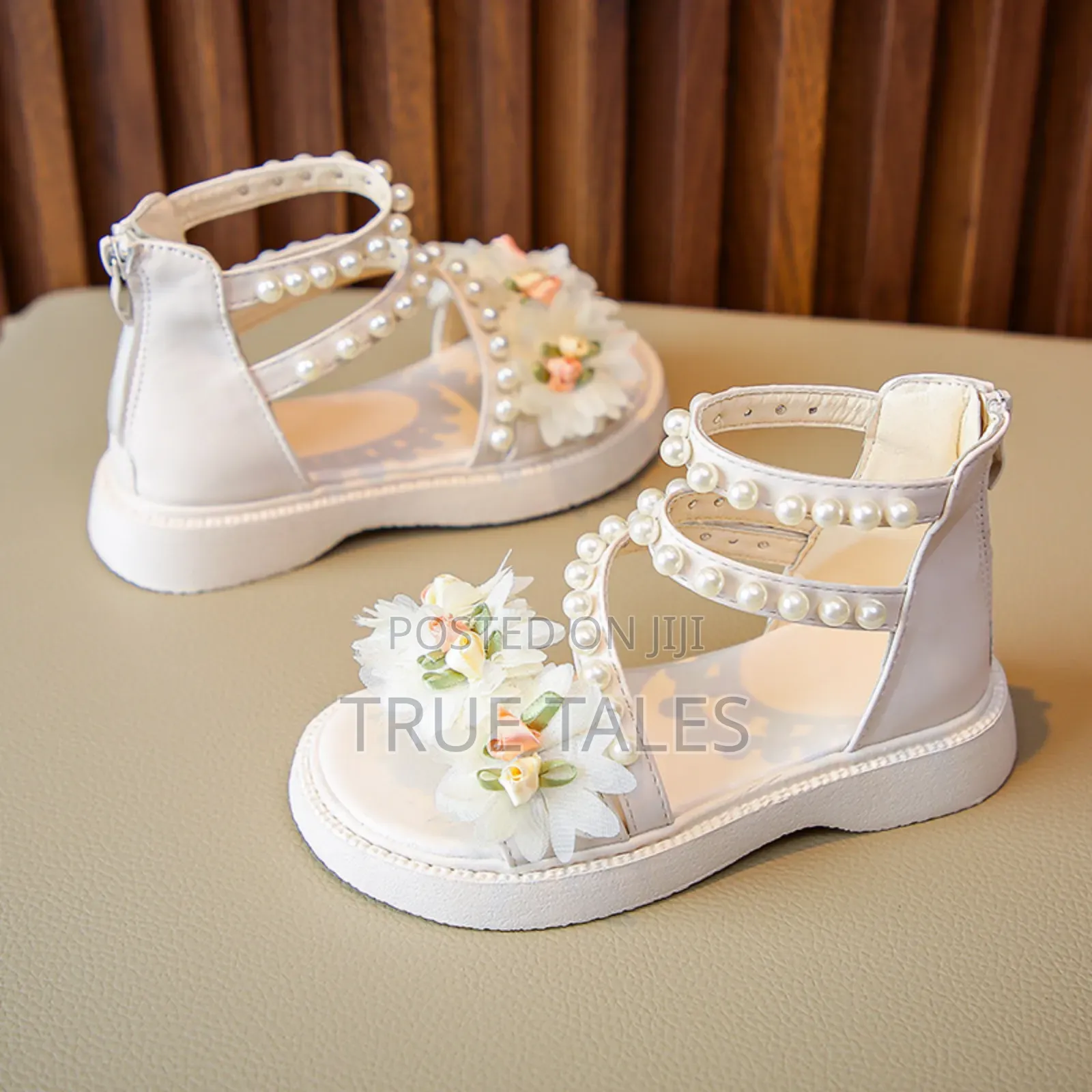 Girl's Flower and Beaded Sandals Sizes 24 to 37