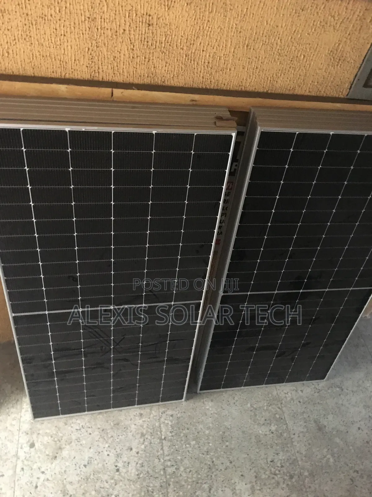 550 Watts Half Cut Solar Panel